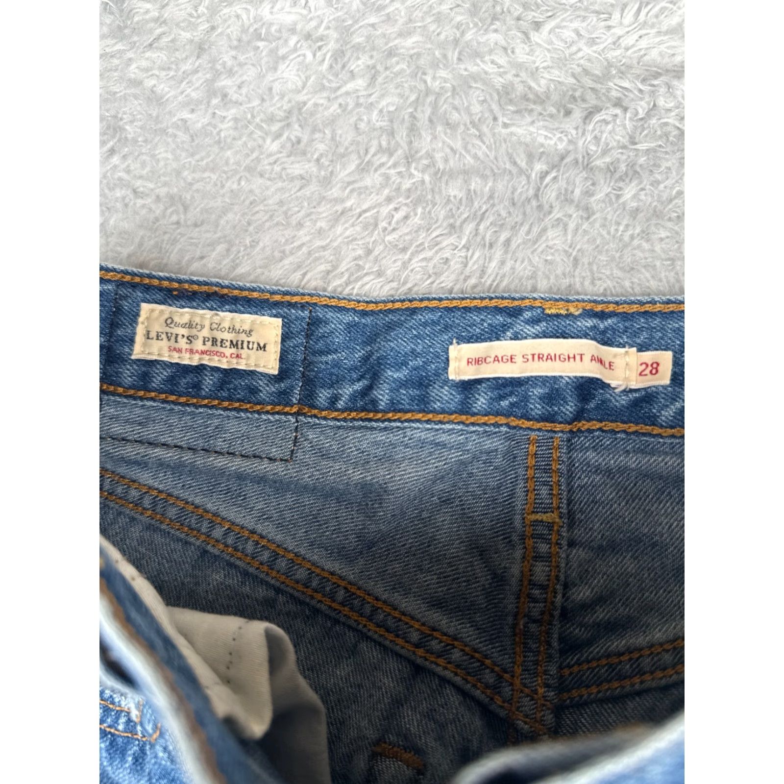 Levi's Levis Premium Jeans Women 28 Blue Big E Ribcage Straight Ankle Cotton 28x27 Size 28" / US 6 / IT 42 - 6 Thumbnail