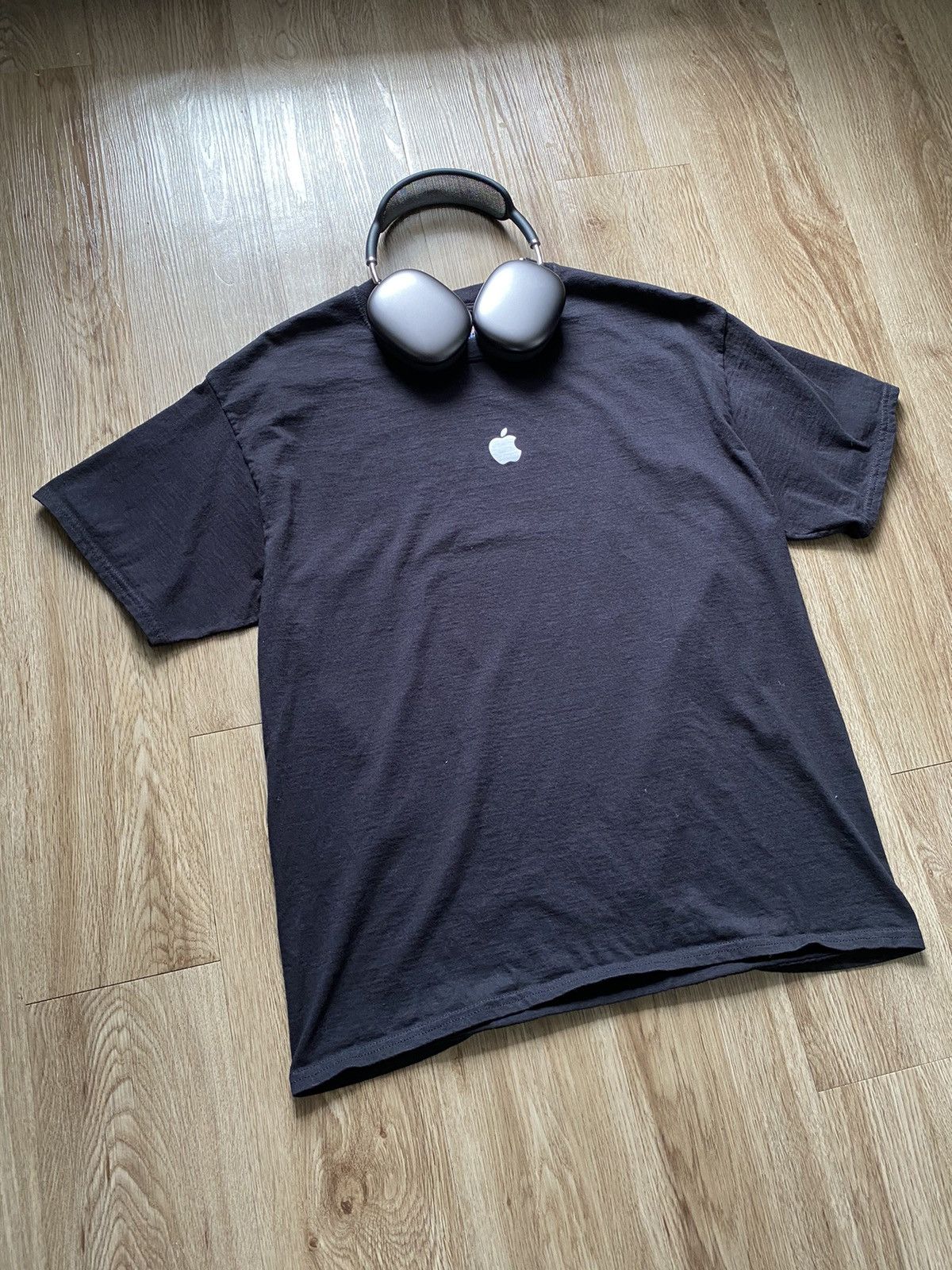 Apple × Vintage VINTAGE Y2K APPLE CENTER LOGO TEE Size US L / EU 52-54 / 3 - 2 Thumbnail