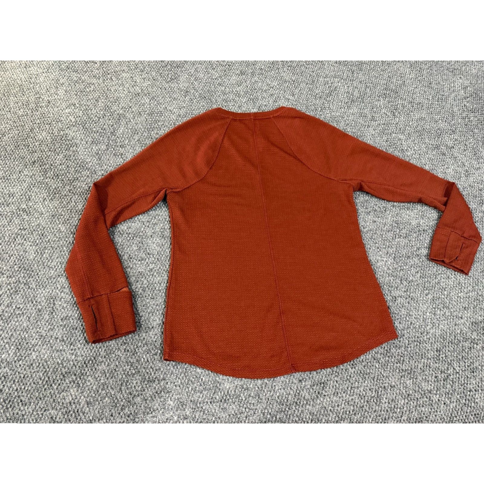 Prana Prana Shirt Womens M Red Long Sleeve Thermal Knit Casual Outdoor Centered Floral Button Knit Cotton Machine Washable Mens? Size M / US 6-8 / IT 42-44 - 6 Thumbnail