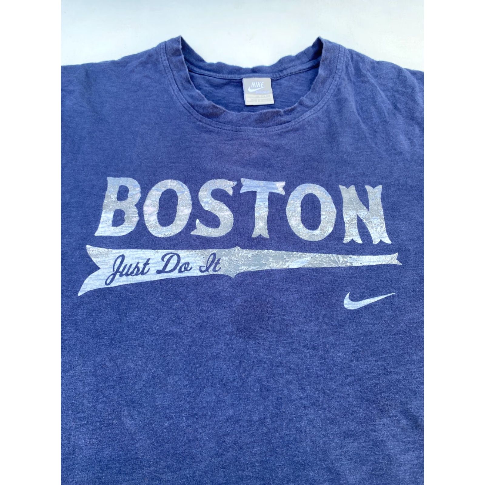 Nike VINTAGE Nike Sportswear Boston T-Shirt Mens 2XL Blue Cotton Short Sleeve Crew Neck 2000s Logo Sports Mens Size US XXL / EU 58 / 5 - 3 Thumbnail