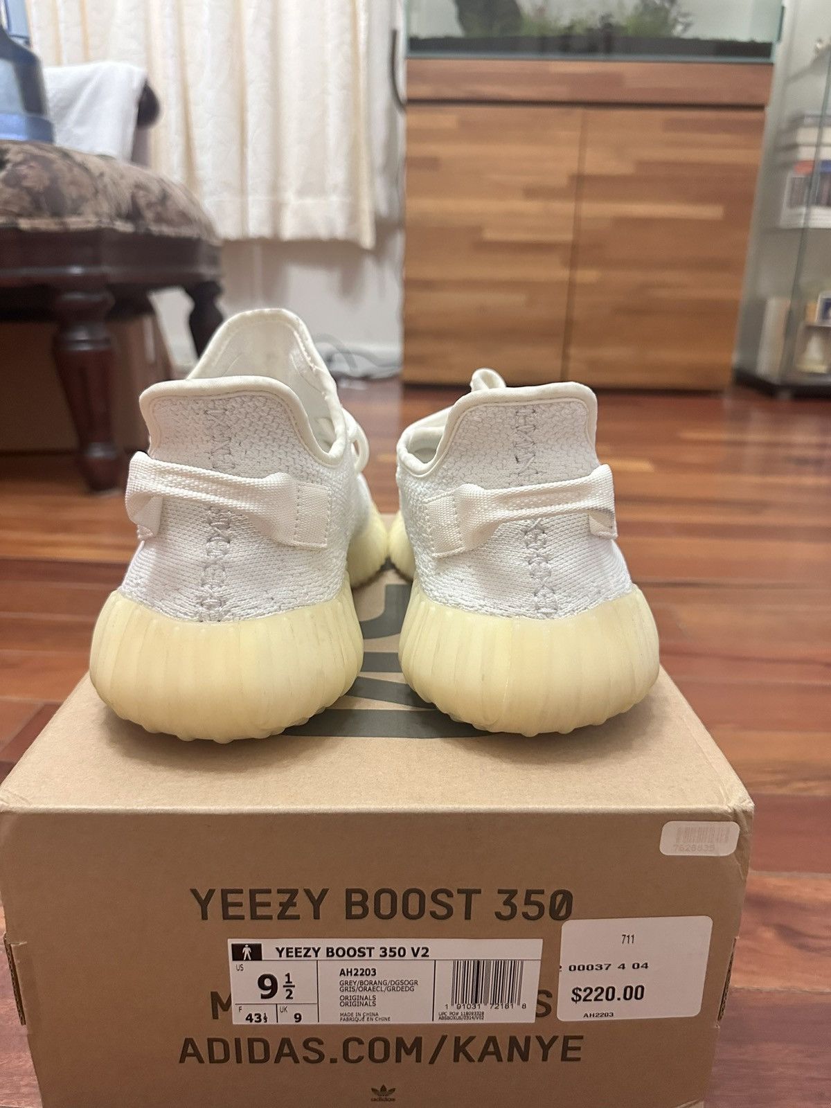 Adidas × Kanye West Yeezy Boost 350 V2 Cream Triple White Size US 9.5 / EU 42-43 - 4 Thumbnail