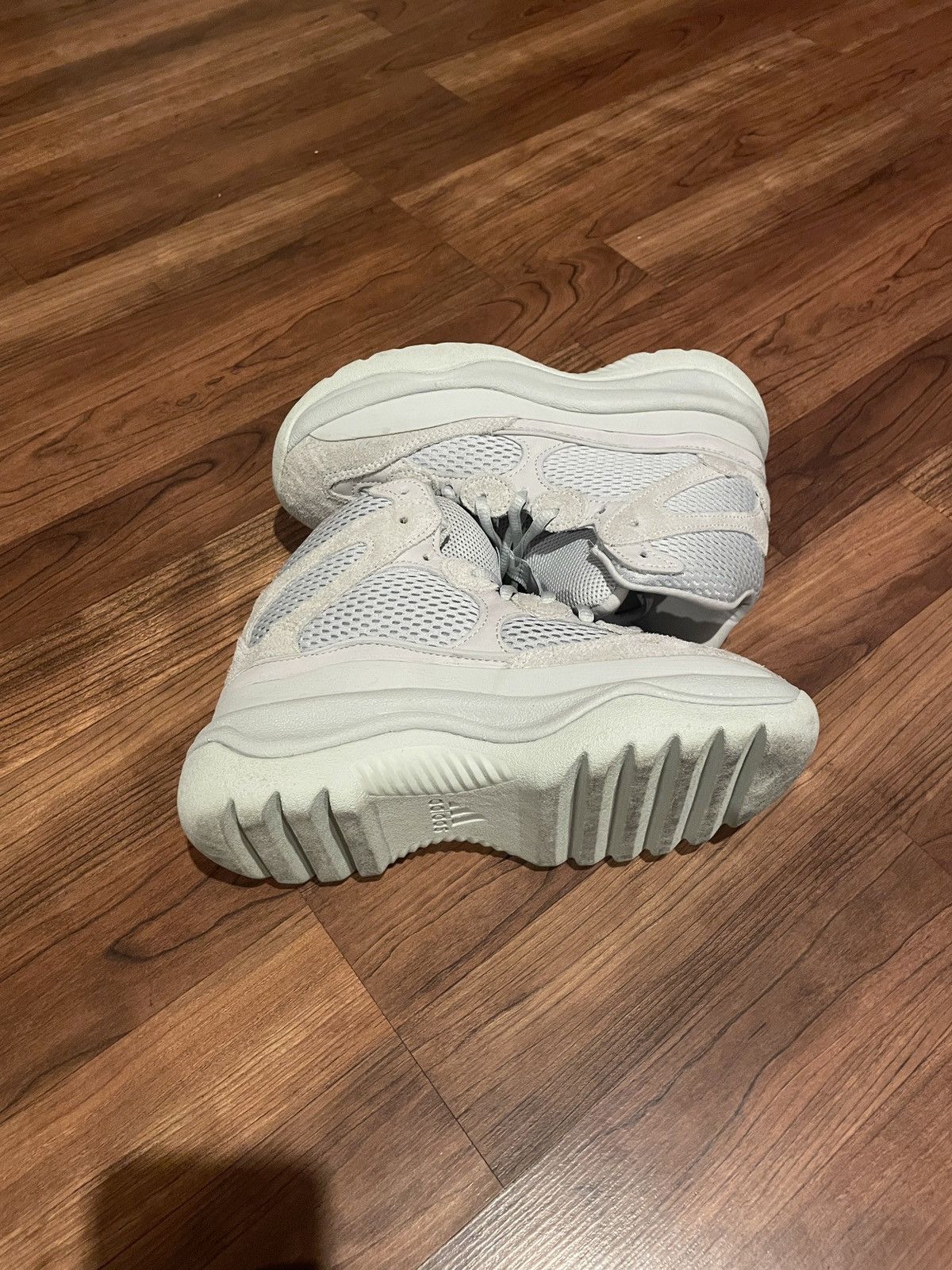 Yeezy Yeezy dessert boot salt Size US 4 / IT 34 - 3 Thumbnail