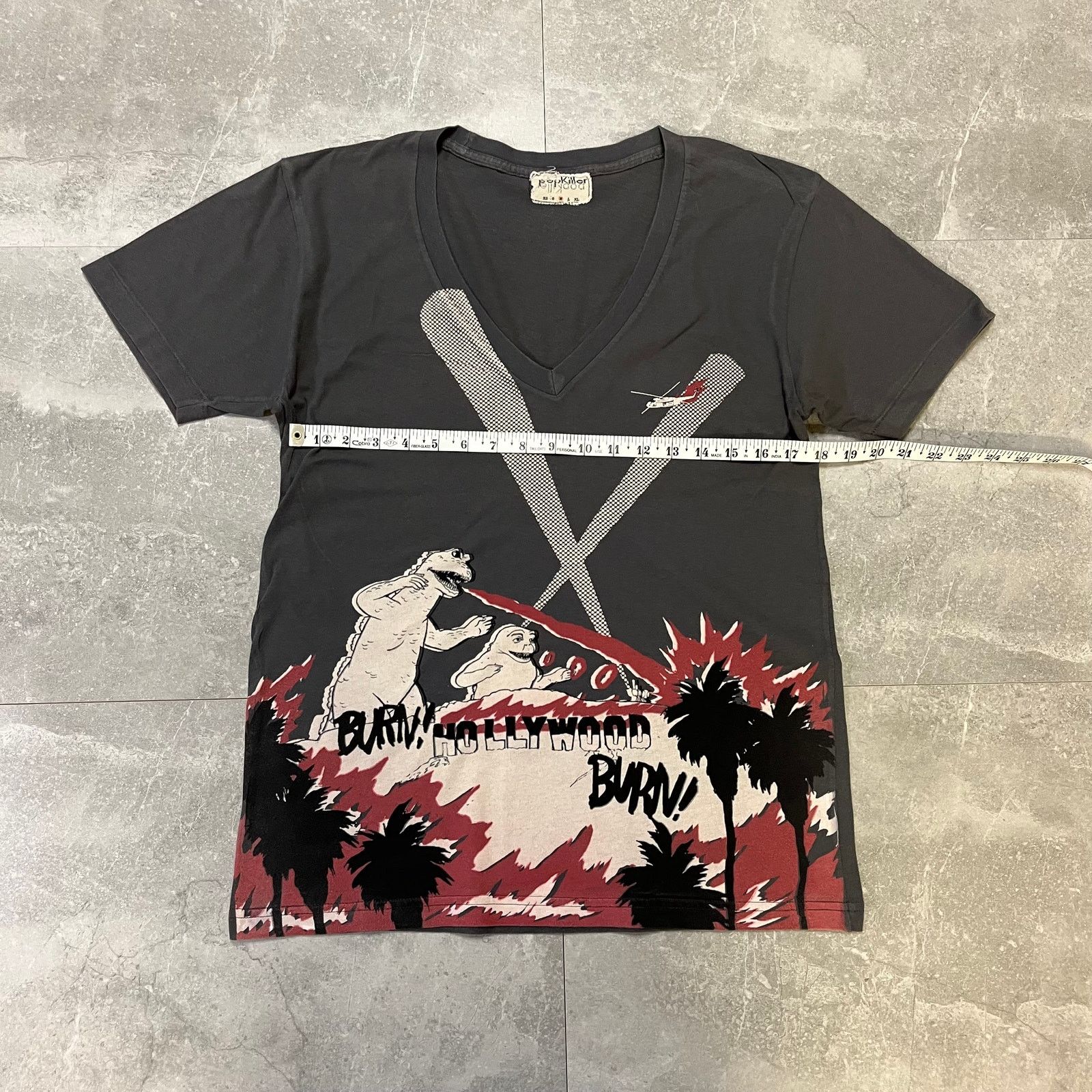 Vintage Vintage single stitch godzilla destroys holywood popkillers Size US M / EU 48-50 / 2 - 4 Thumbnail