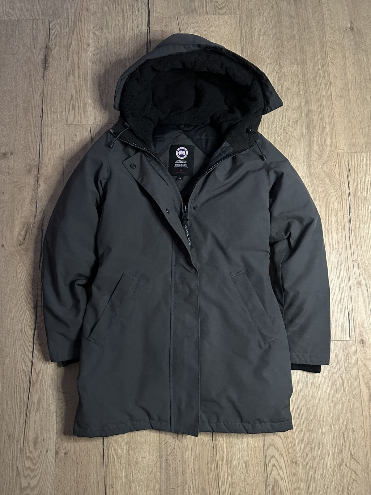 Canada Goose Canada Goose Down Jacket – Size S Size US S / EU 44-46 / 1 - 1 Thumbnail