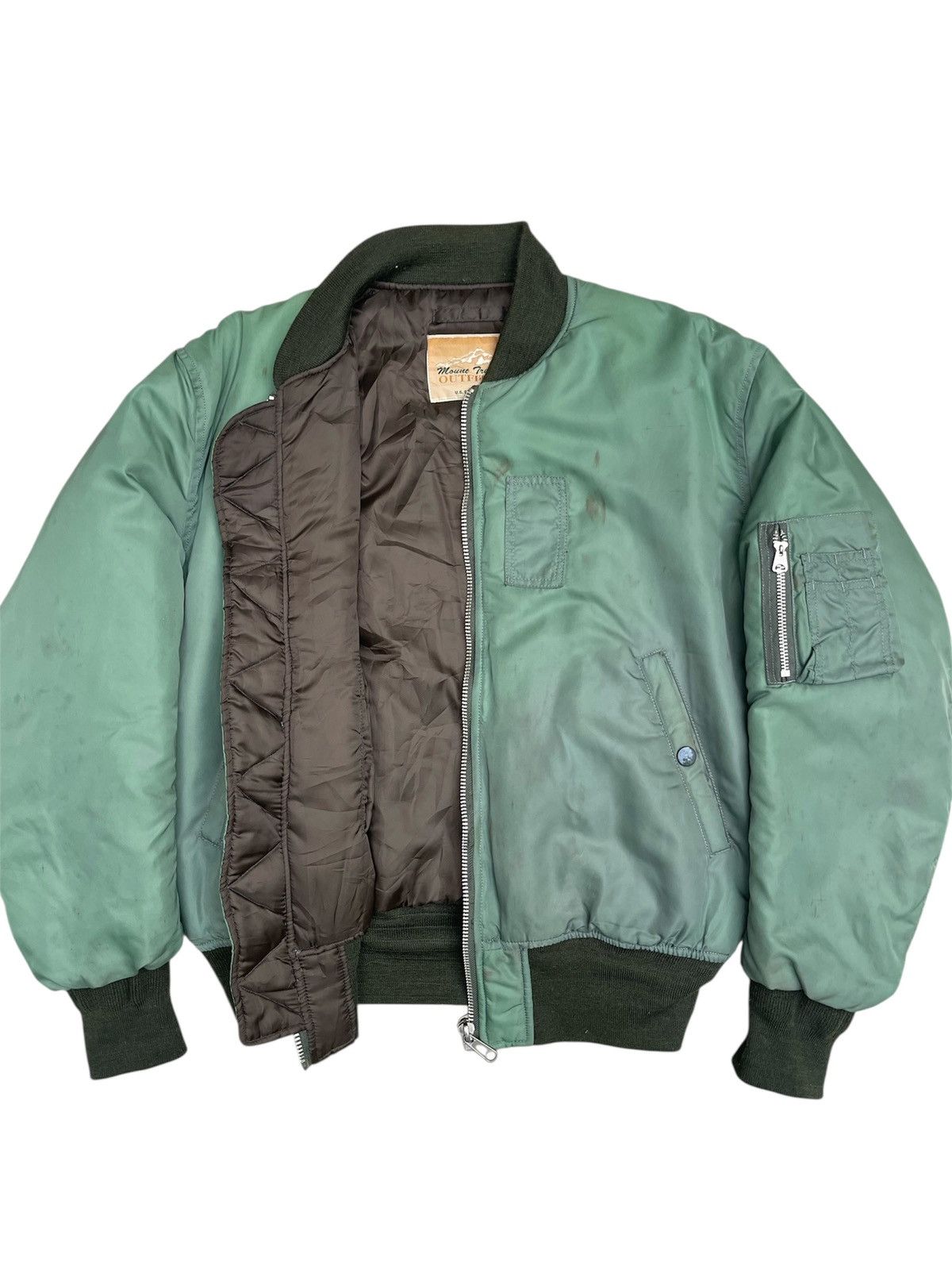 Japanese Brand × Vintage Vintage Mount Trekking Outfitters Bomber Jacket Size US M / EU 48-50 / 2 - 3 Thumbnail