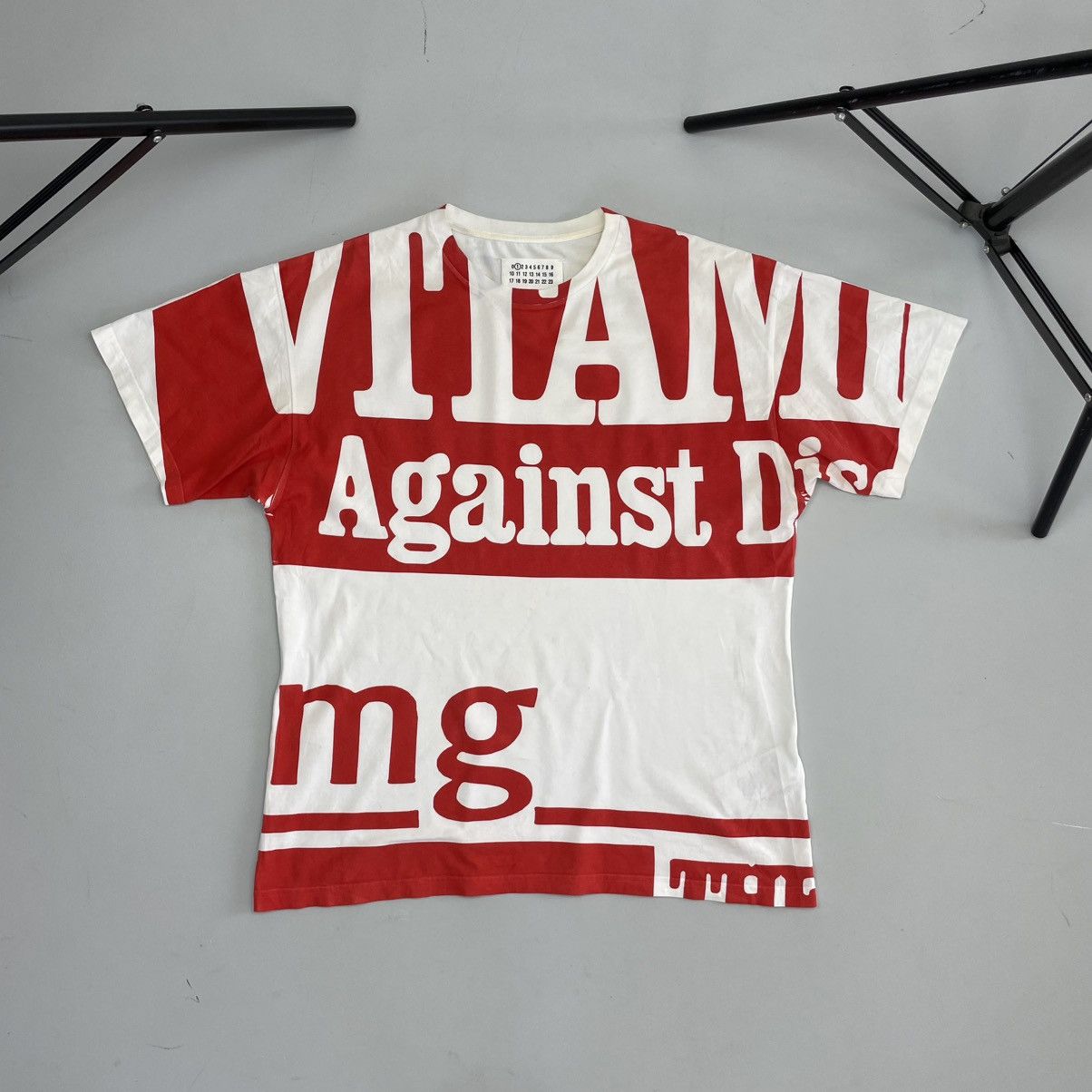 Maison Margiela Maison Margiela "Vitamin" Oversized Print T-Shirt sz S Size US S / EU 44-46 / 1 - 1 Thumbnail