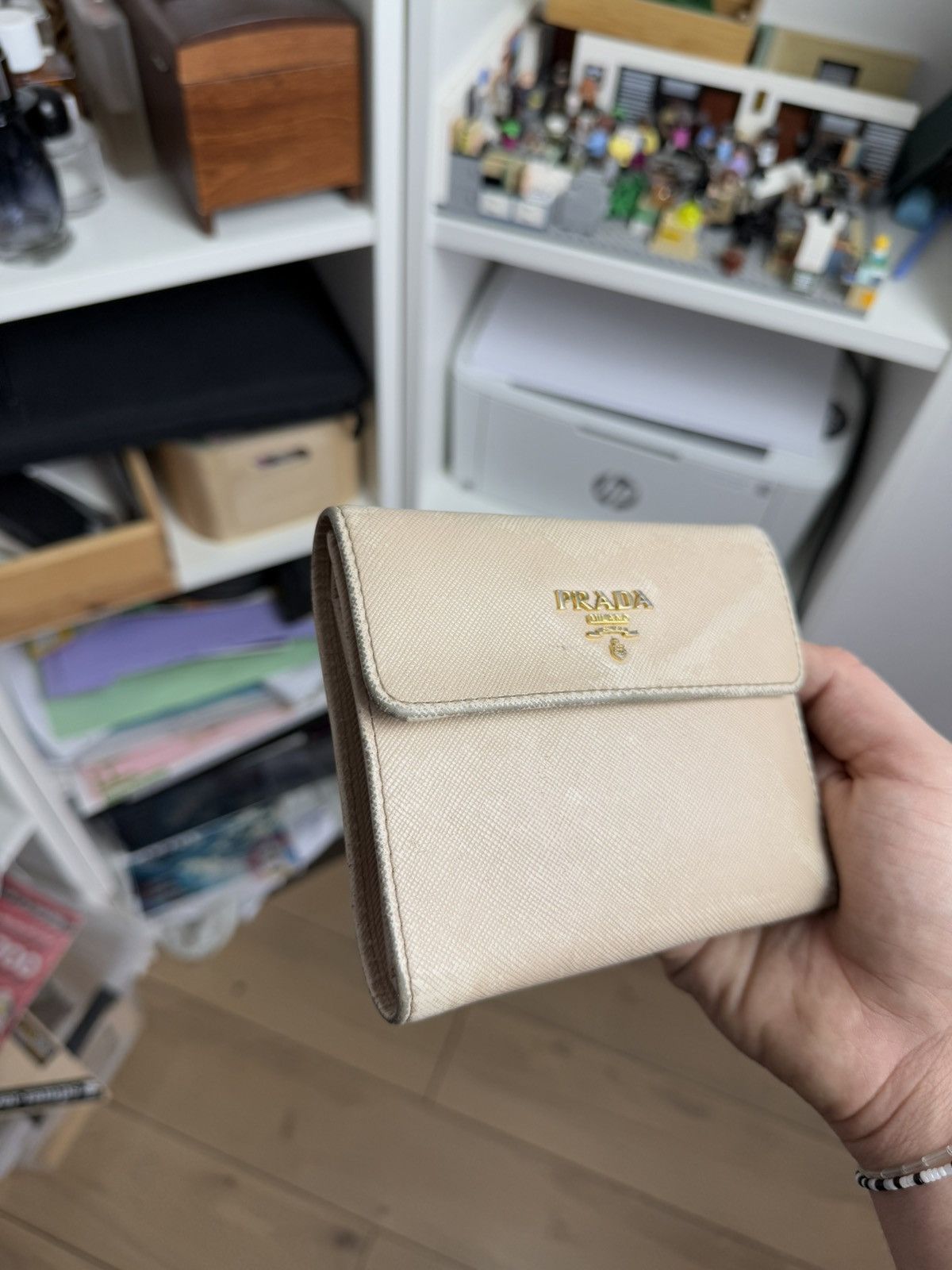 Designer × Prada Vintage Prada leather logo wallet designer luxury y2k classy Size ONE SIZE - 10 Thumbnail