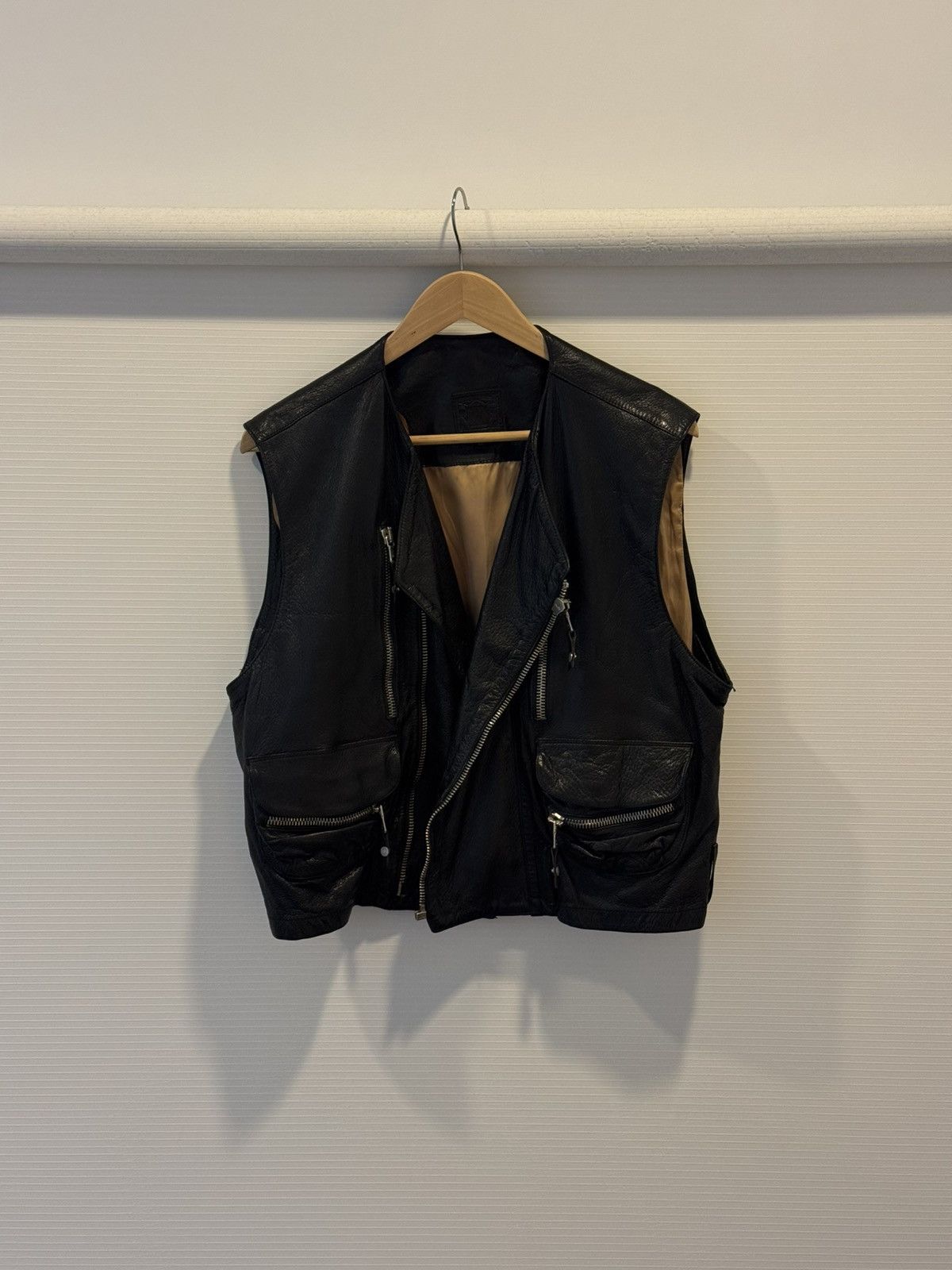 Vintage Garage Multi zip leather vest Size US M / EU 48-50 / 2 - 1 Thumbnail