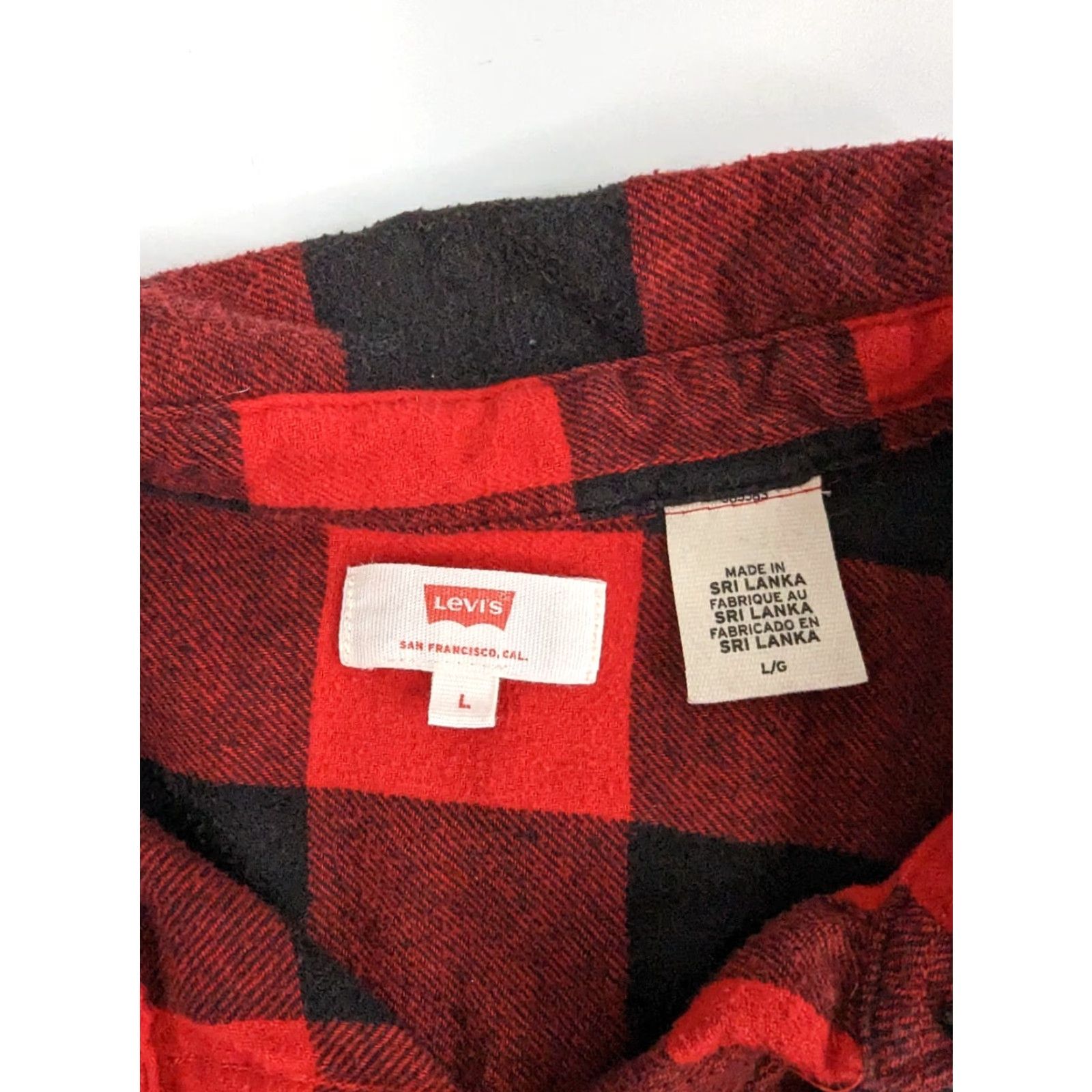Levi's Levi's Shirt Women's L Red Flannel Button-Up Long Sleeve Buffalo Check Size L / US 10 / IT 46 - 7 Thumbnail