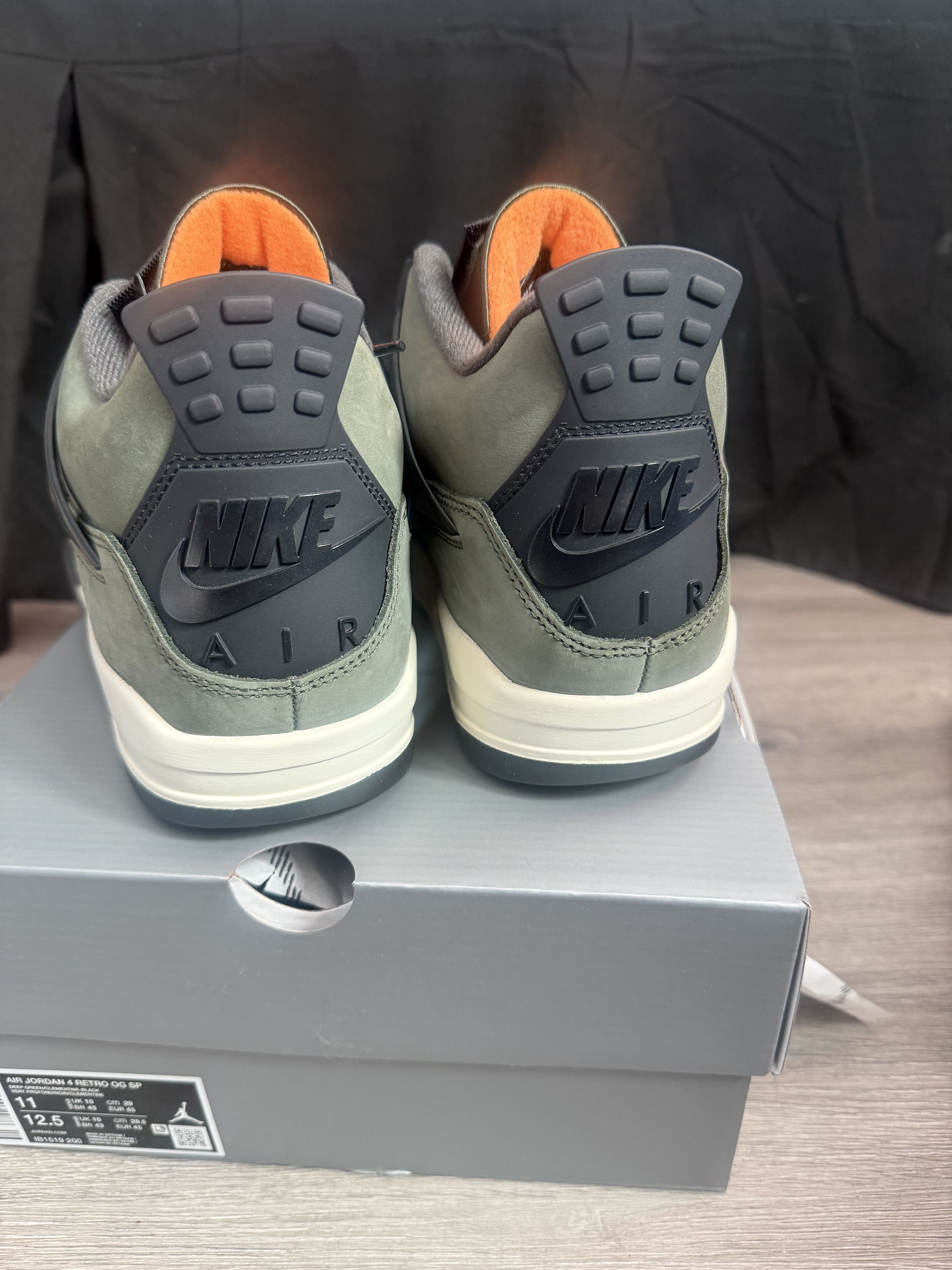 Nike × Undefeated Undefeated X Air Jordan4 Size US 11 / EU 44 - 5 Thumbnail