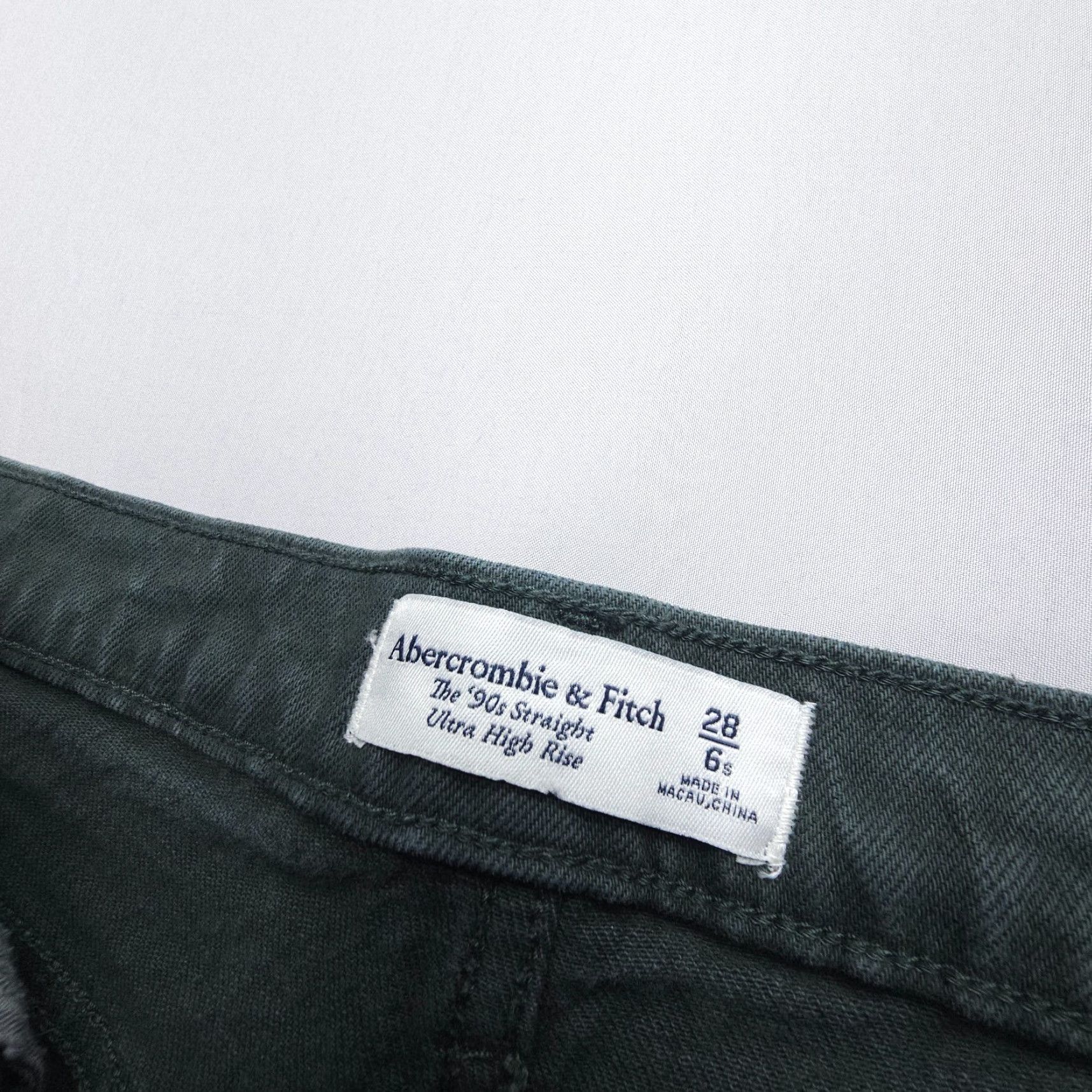 Abercrombie & Fitch Abercrombie & Fitch Jeans 90s Straight High Rise 28W 28L Green Denim Womens Classic 5-Pocket Size ONE SIZE - 3 Thumbnail