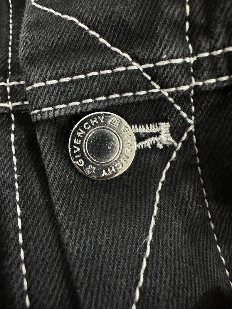 Givenchy Givenchy Collar Five-Star Embroidered Denim Jacket Size US M / EU 48-50 / 2 - 5 Thumbnail