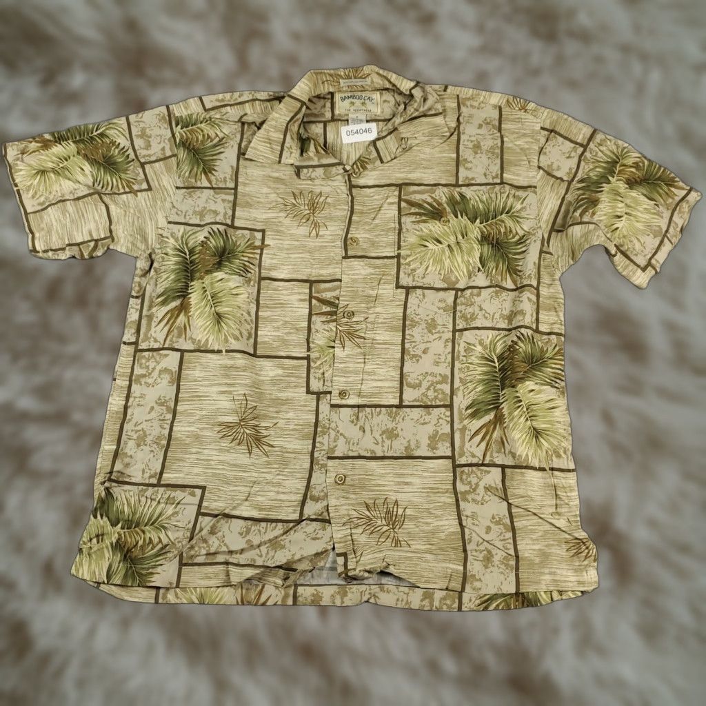 Vintage Bamboo Cay Shirt Mens M Beige Modal Button-Up Short Sleeve Hawaiian Aloha Classic Logo Pockets Men Size US M / EU 48-50 / 2 - 1 Thumbnail