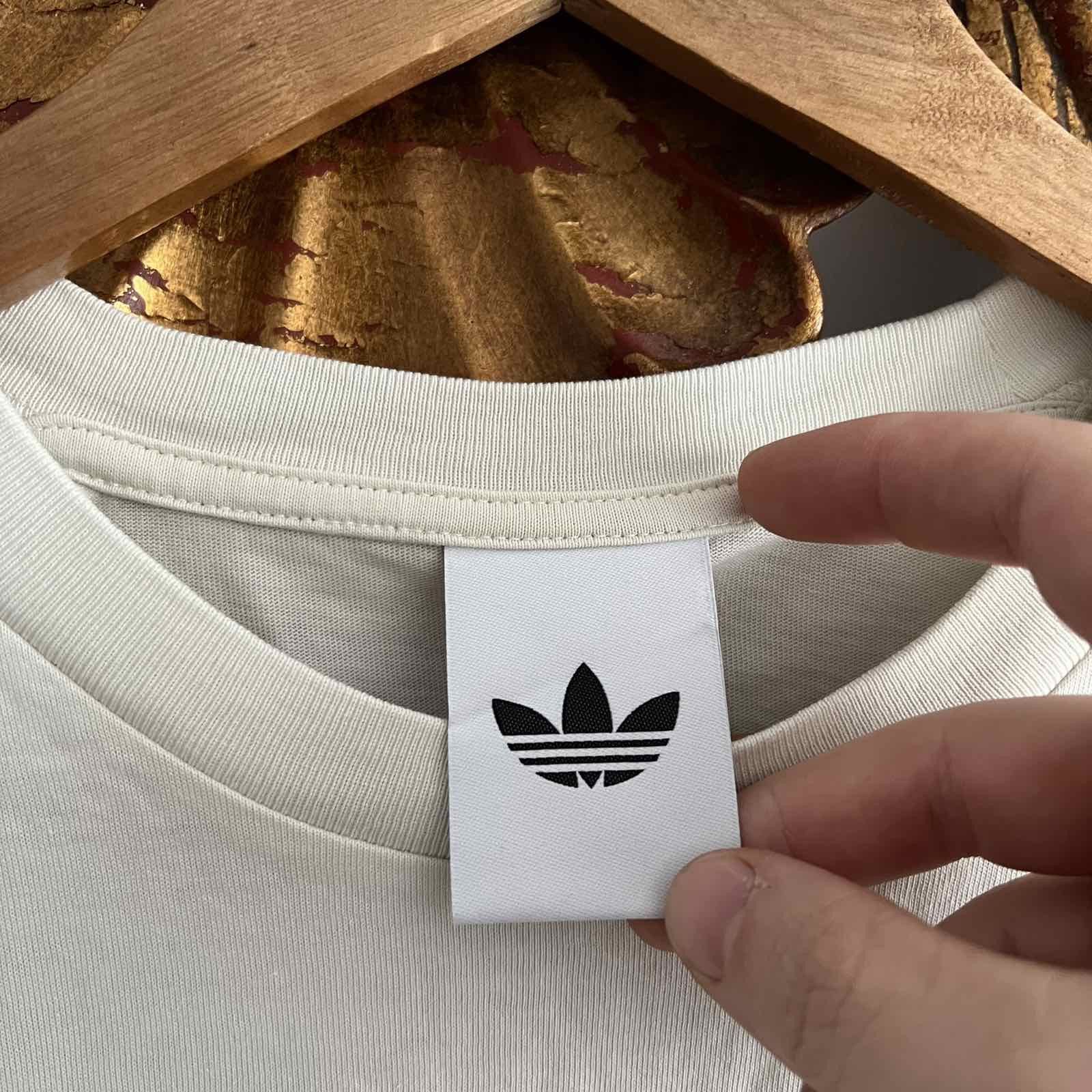 Adidas Adidas Oasis Tour Tee T shirt Brand Sz M Size US M / EU 48-50 / 2 - 4 Thumbnail
