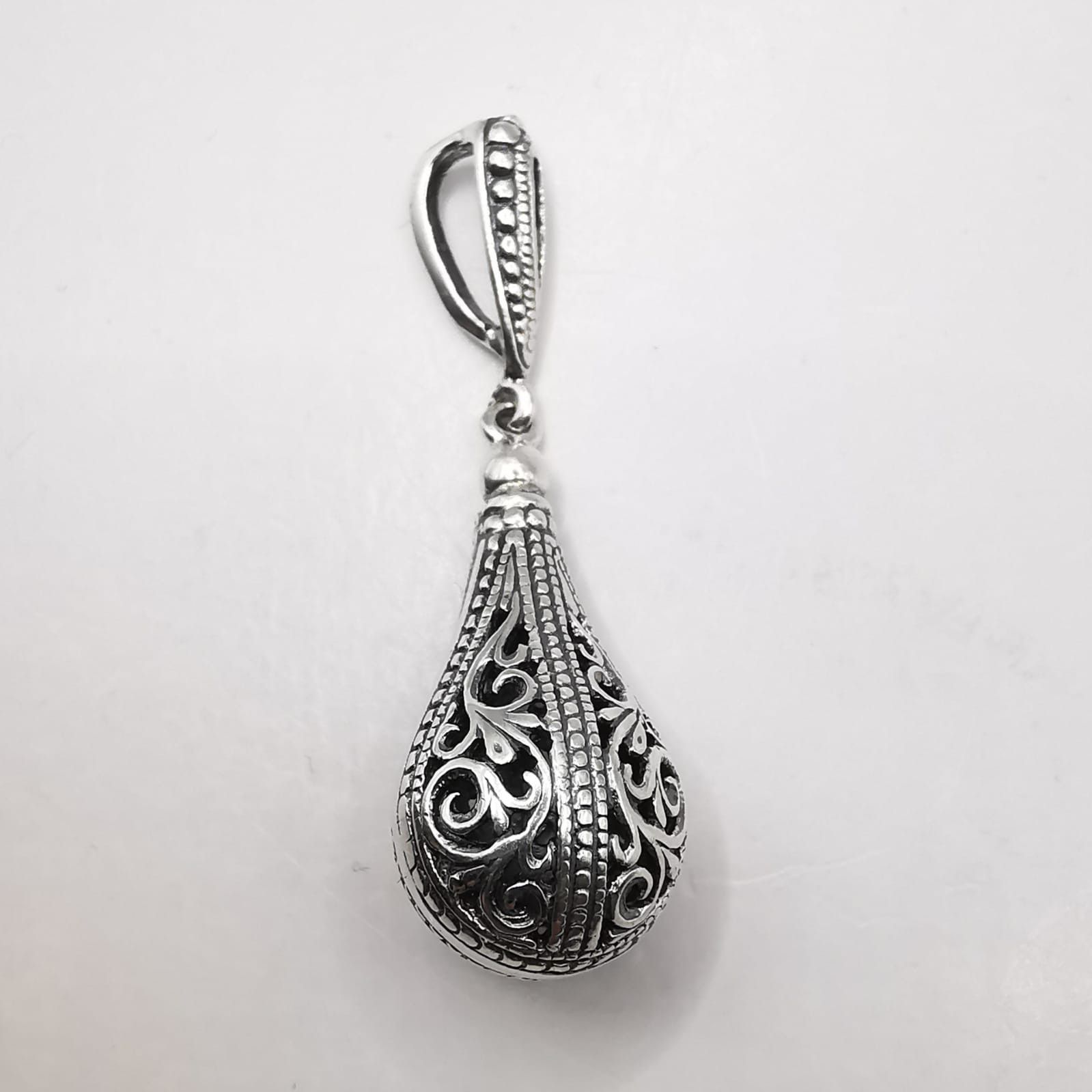 Sterling Silver Vintage Elegant Pendant Made of 925 Silver 4,30g Size ONE SIZE - 1 Thumbnail