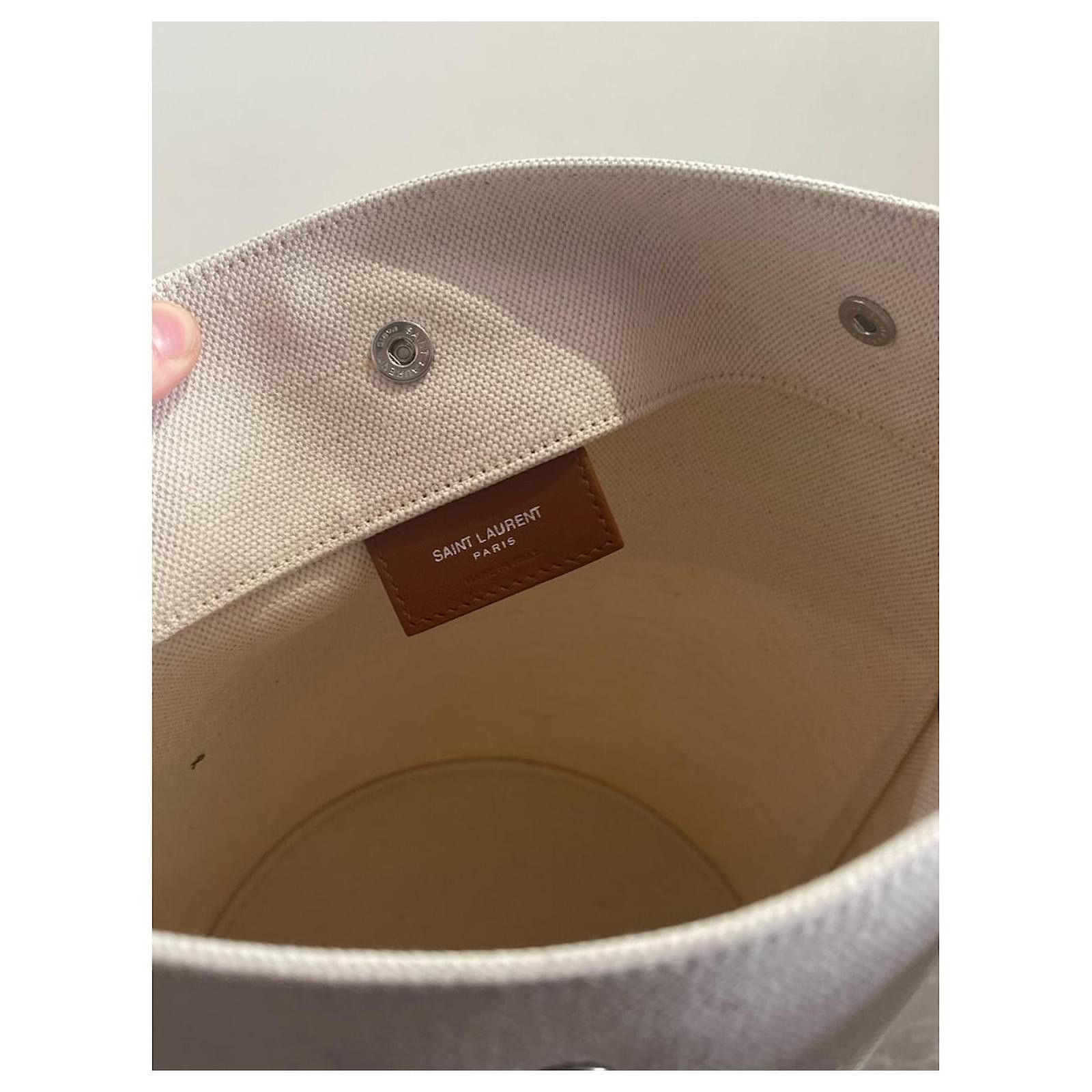 Saint Laurent Paris o1b1hav110924 Size: OS / Rive Gauche Bucket Bag Linen White Size ONE SIZE - 10 Thumbnail