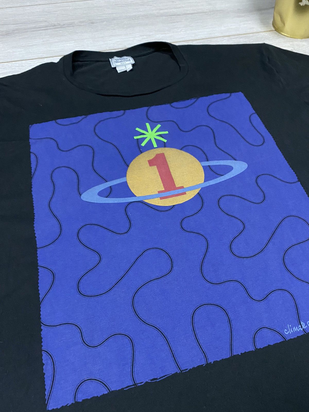 Vivienne Westwood Vivienne Westwood climate revolution vintage t-shirt orb Size US M / EU 48-50 / 2 - 3 Thumbnail