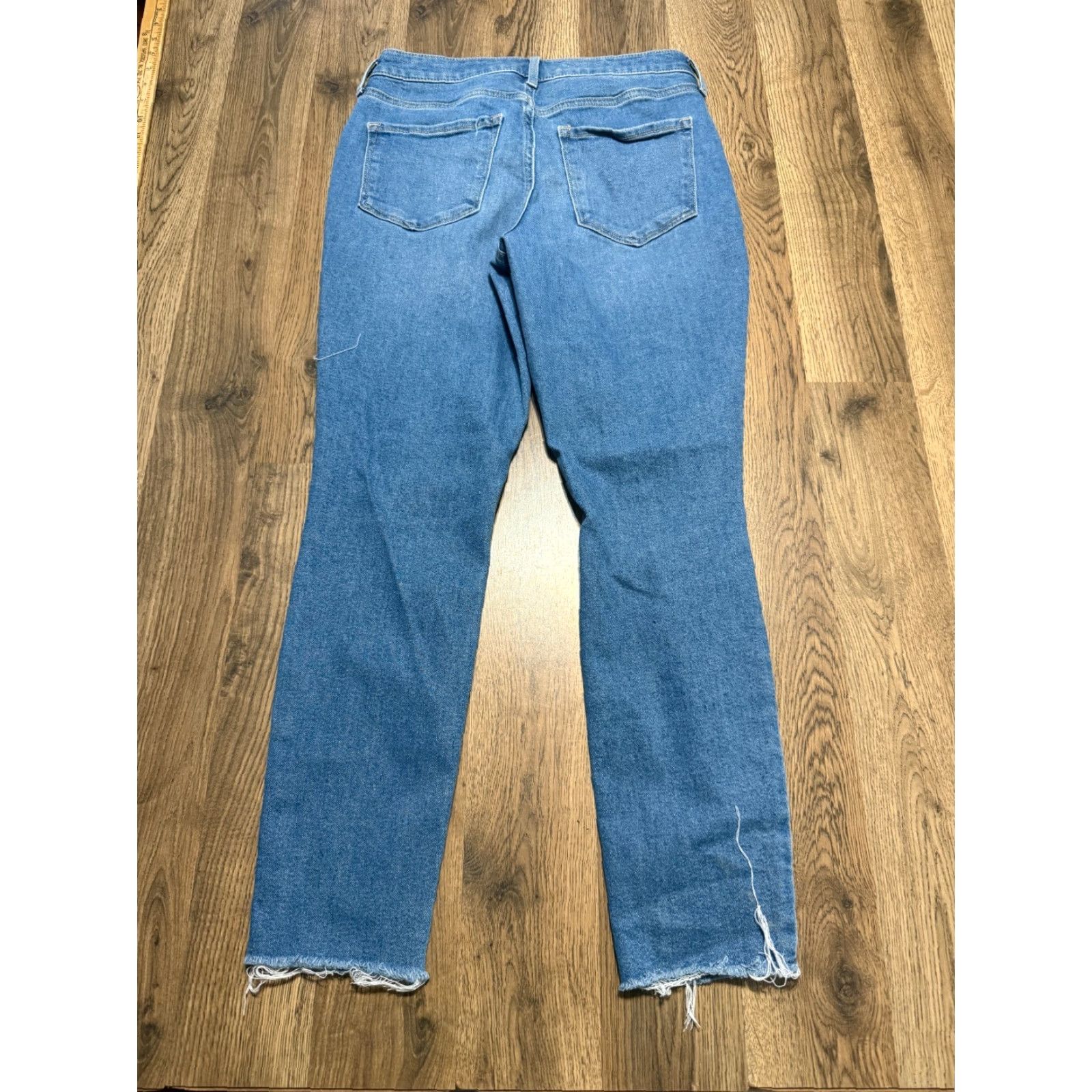 Old Navy Old Navy Jeans Women's Size 6 Blue Denim Hi Rise Rockstar Super Skinny Size 28" / US 6 / IT 42 - 2 Thumbnail