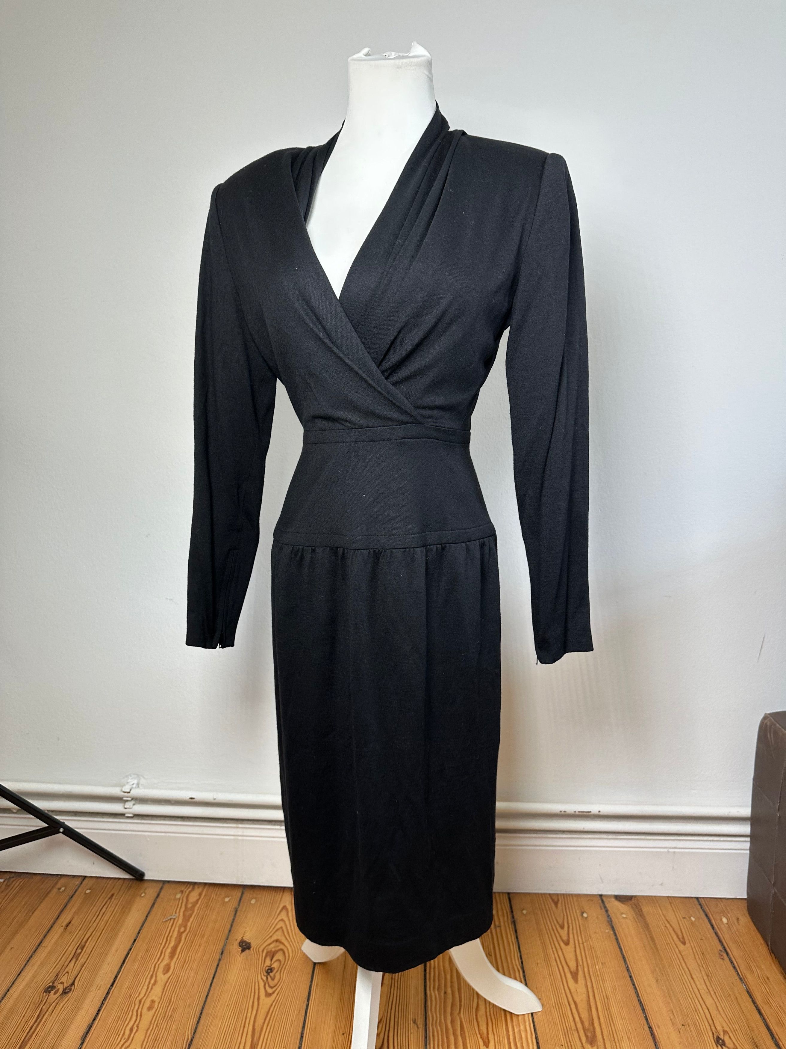 Givenchy Vintage Wool Dress M Black Size S / US 4 / IT 40 - 1 Thumbnail