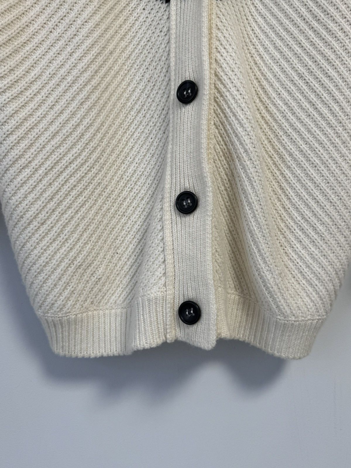 RED Valentino Red Valentino Women’s Knit Cardigan Sweater V-Neck Button Size S / US 4 / IT 40 - 5 Thumbnail