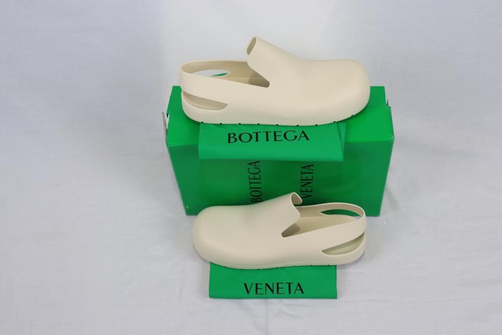 Bottega Veneta Q: 2 / Puddle Slip On Clogs / Low Top Matt Rubber Boots Size US 12 / EU 45 - 2 Thumbnail