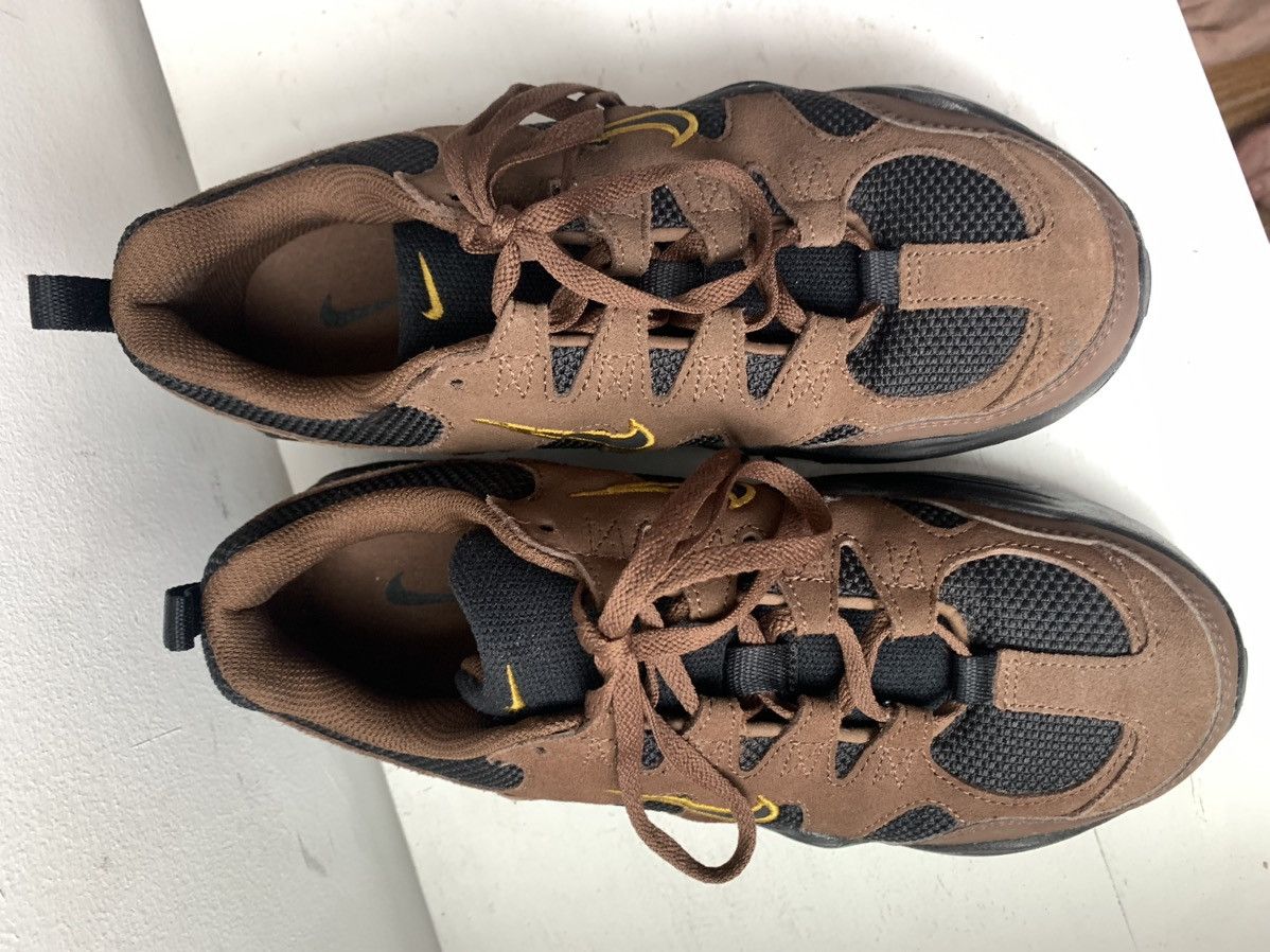 Nike NIKE BROWN TECH HERA SNEAKERS Size US 7 / EU 40 - 10 Thumbnail