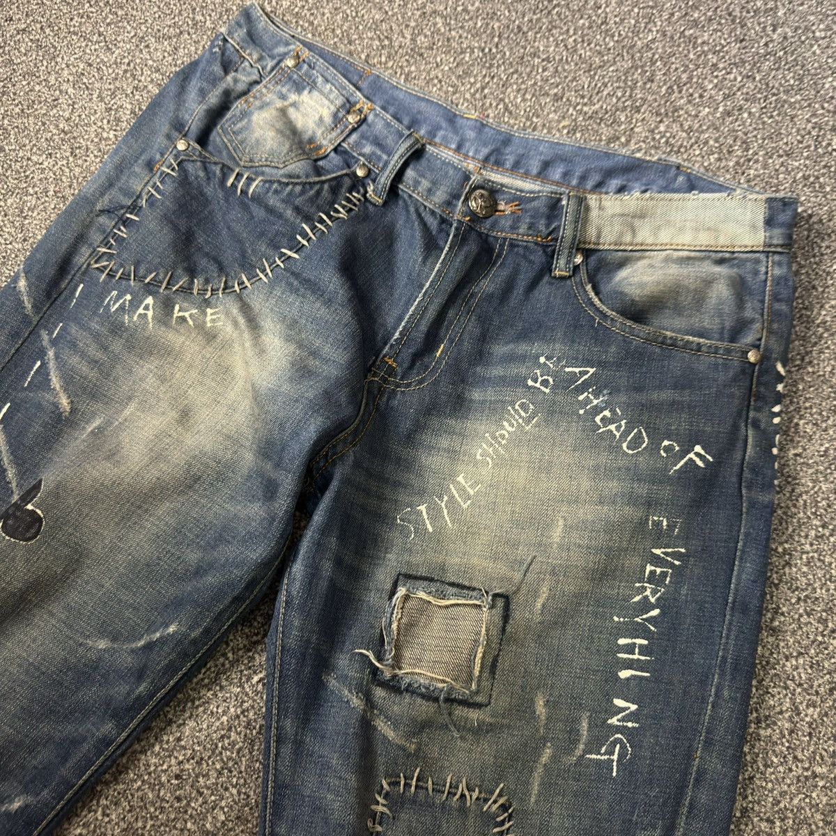 Japanese Brand Japanese Destroyed Karakuri Thrashed Denim Vintage Y2K Size US 34 / EU 50 - 4 Thumbnail