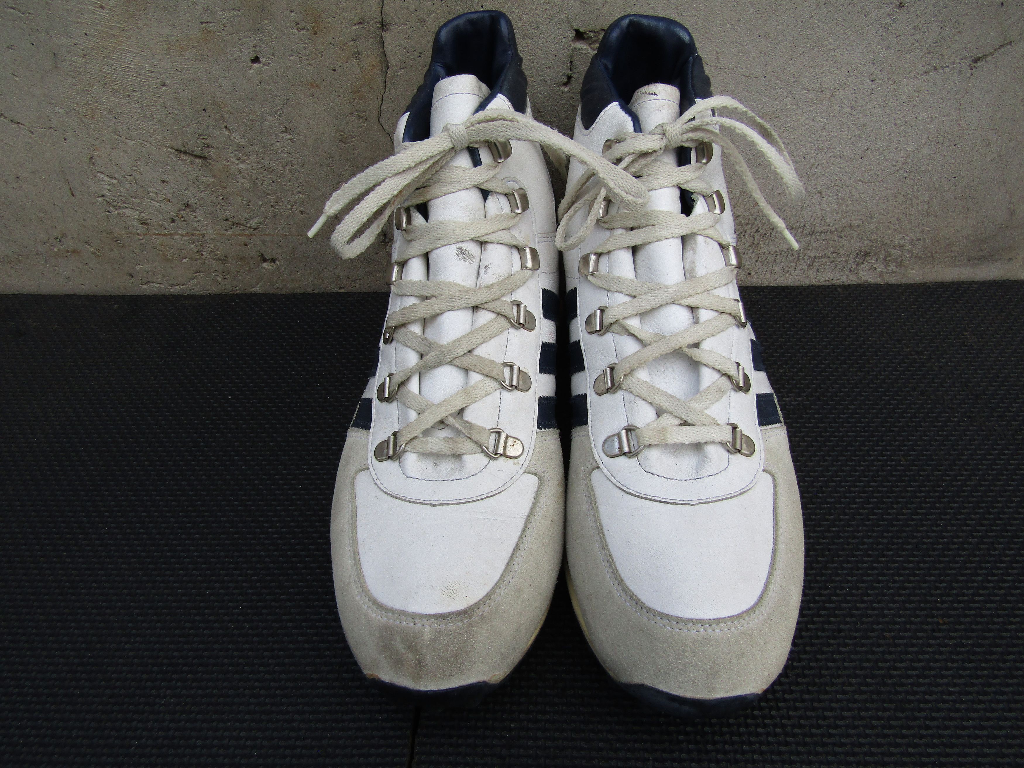Adidas Adidas Jogging High Top Vintage Shoes Made In Slovenia Rare Size US 10.5 / EU 43-44 - 8 Thumbnail