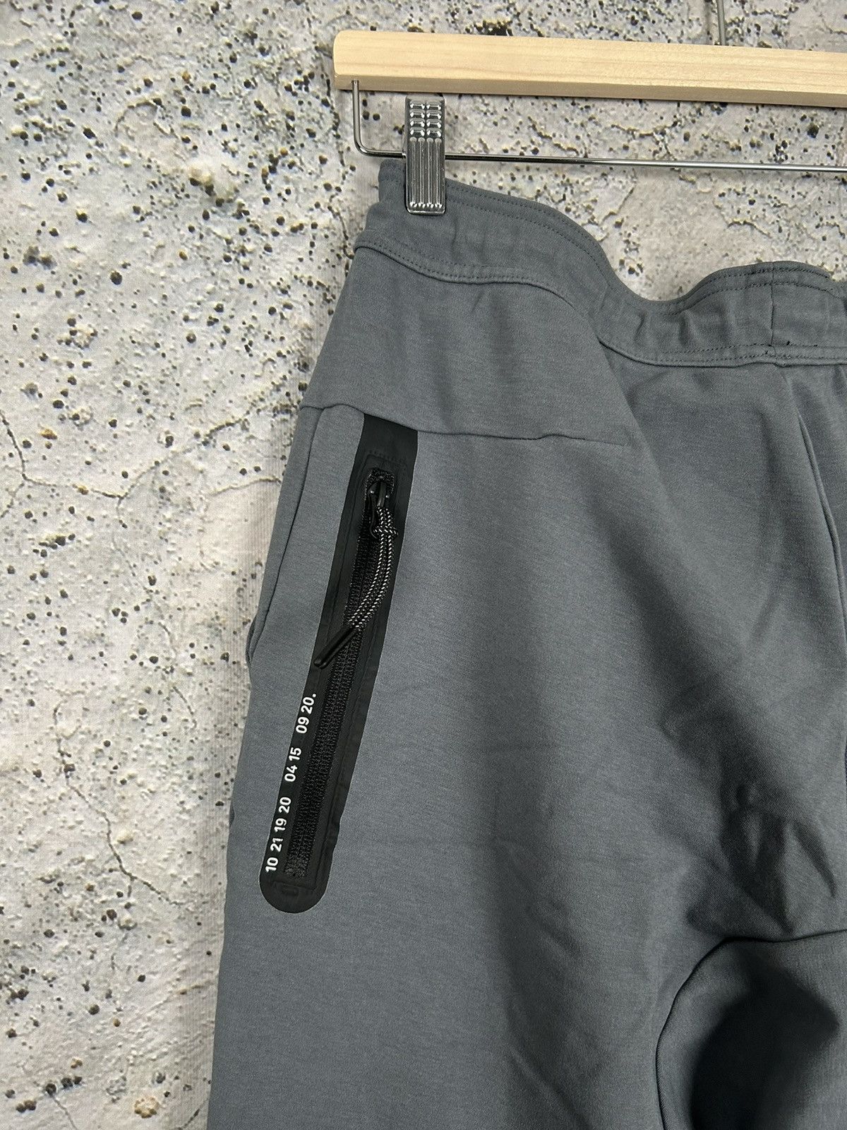 Nike Nike Tech Fleece SweatpantsTottenham Spurs Soccer Football Size US 34 / EU 50 - 6 Thumbnail