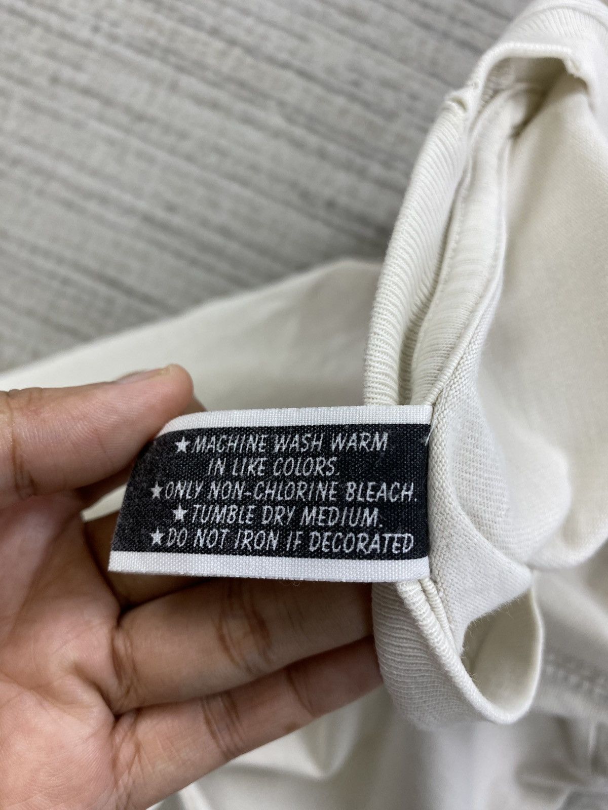 Hysteric Glamour × Japanese Brand × Vintage Vintage KTM Sexy Girl Backhit Rare White Shortsleeve Shirt Size S / US 4 / IT 40 - 7 Thumbnail