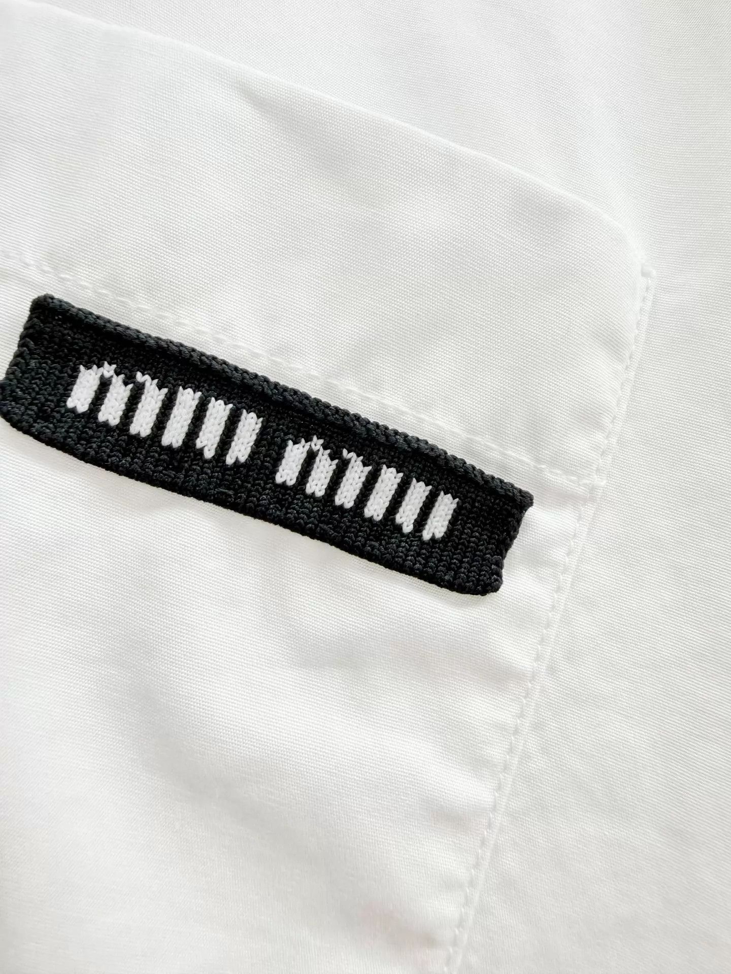 Miu Miu MIU MIU BNWT Shirt 42 Size M / US 6-8 / IT 42-44 - 2 Thumbnail