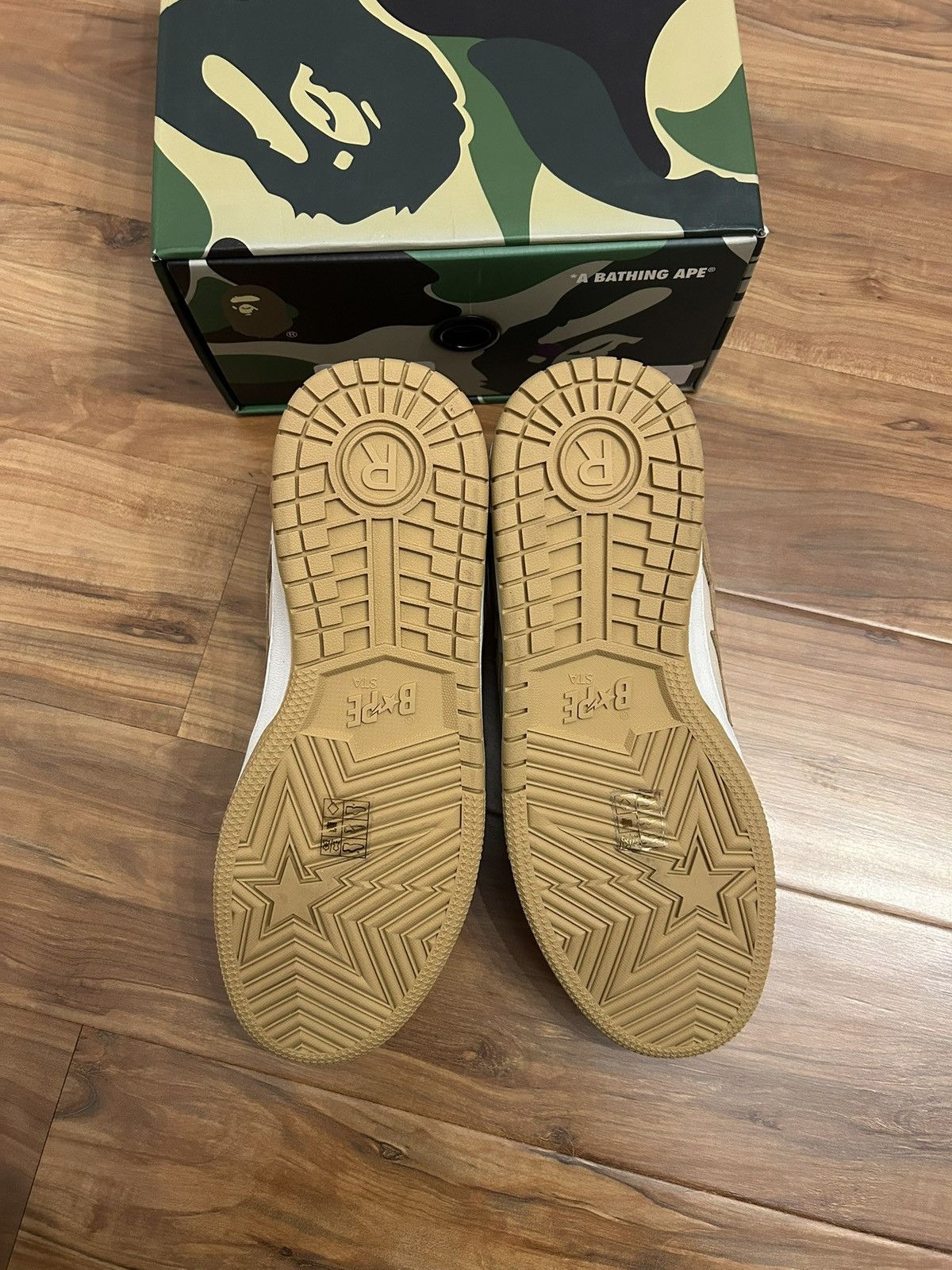Bape NEW Bape Beige Skatestas Size US 9 / EU 42 - 10 Thumbnail