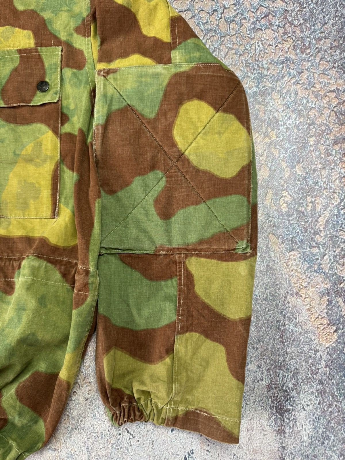 Vintage 1968 Italian Army San Marco M29 Paratrooper Camo Jacket Size US M / EU 48-50 / 2 - 4 Thumbnail