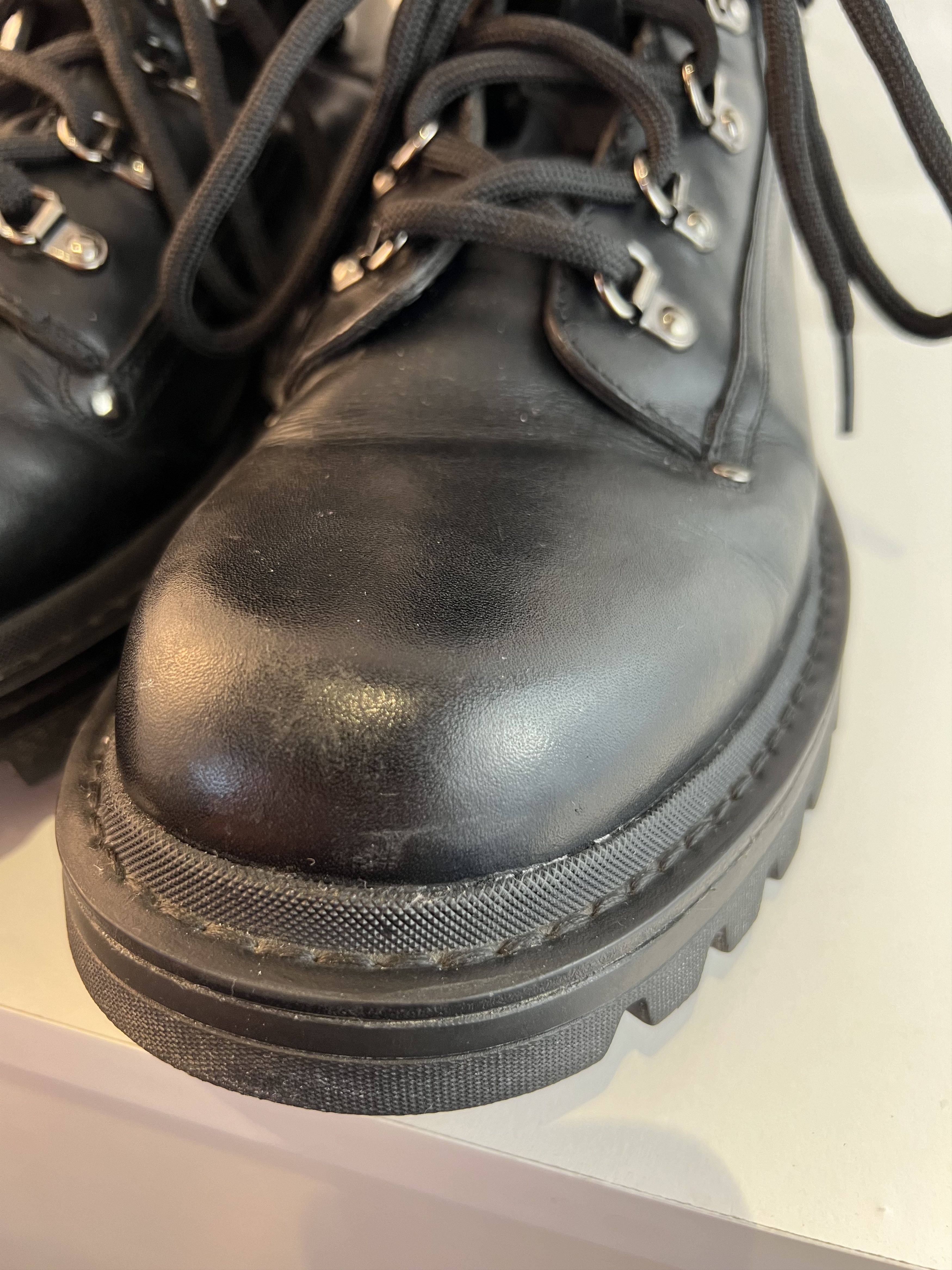 Moncler Moncler - Gently Worn Hiking Boot in Smooth Leather Size 11 Size US 11 / EU 44 - 10 Thumbnail