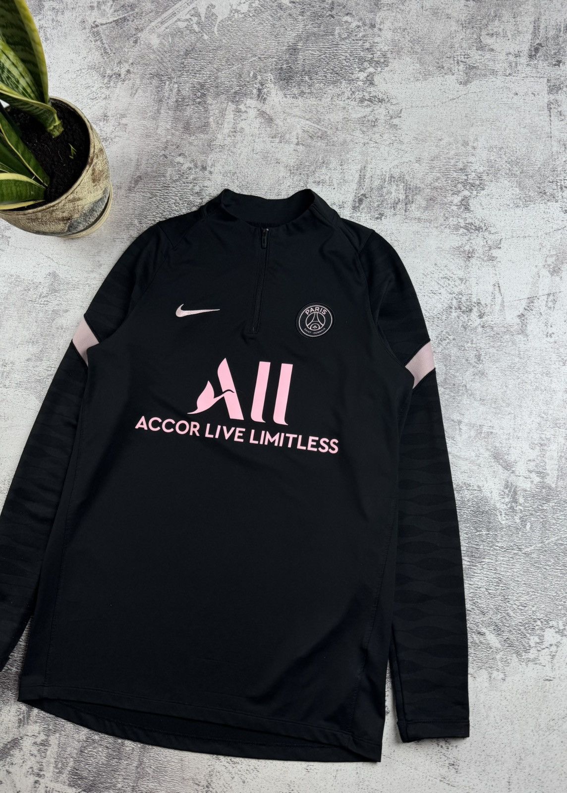 Nike MEN'S FC PARIS SAINT GERMAIN 2021/2022 PSG FOOTBALL SHIRT JERSEY SIZE XL Size US M / EU 48-50 / 2 - 3 Thumbnail