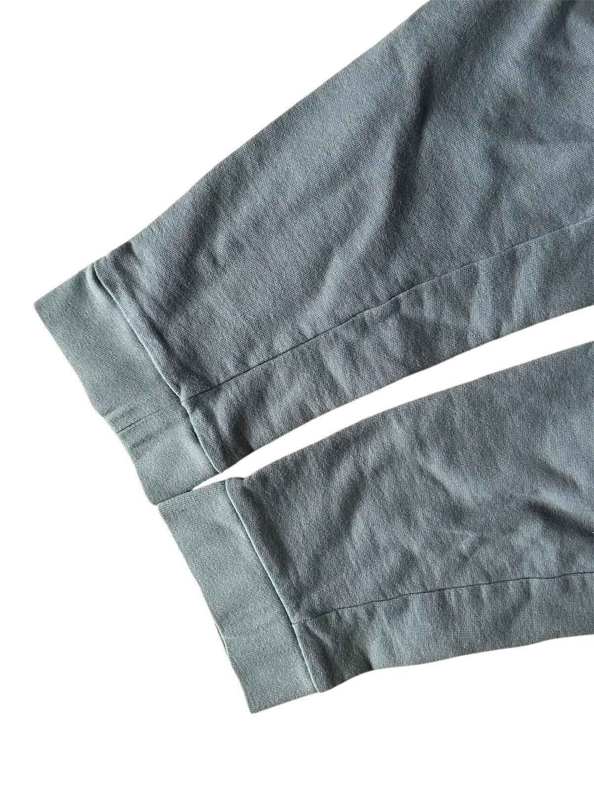 Prada Prada grey sweatpants luxury fashion highend streetwear Size US 32 / EU 48 - 9 Thumbnail