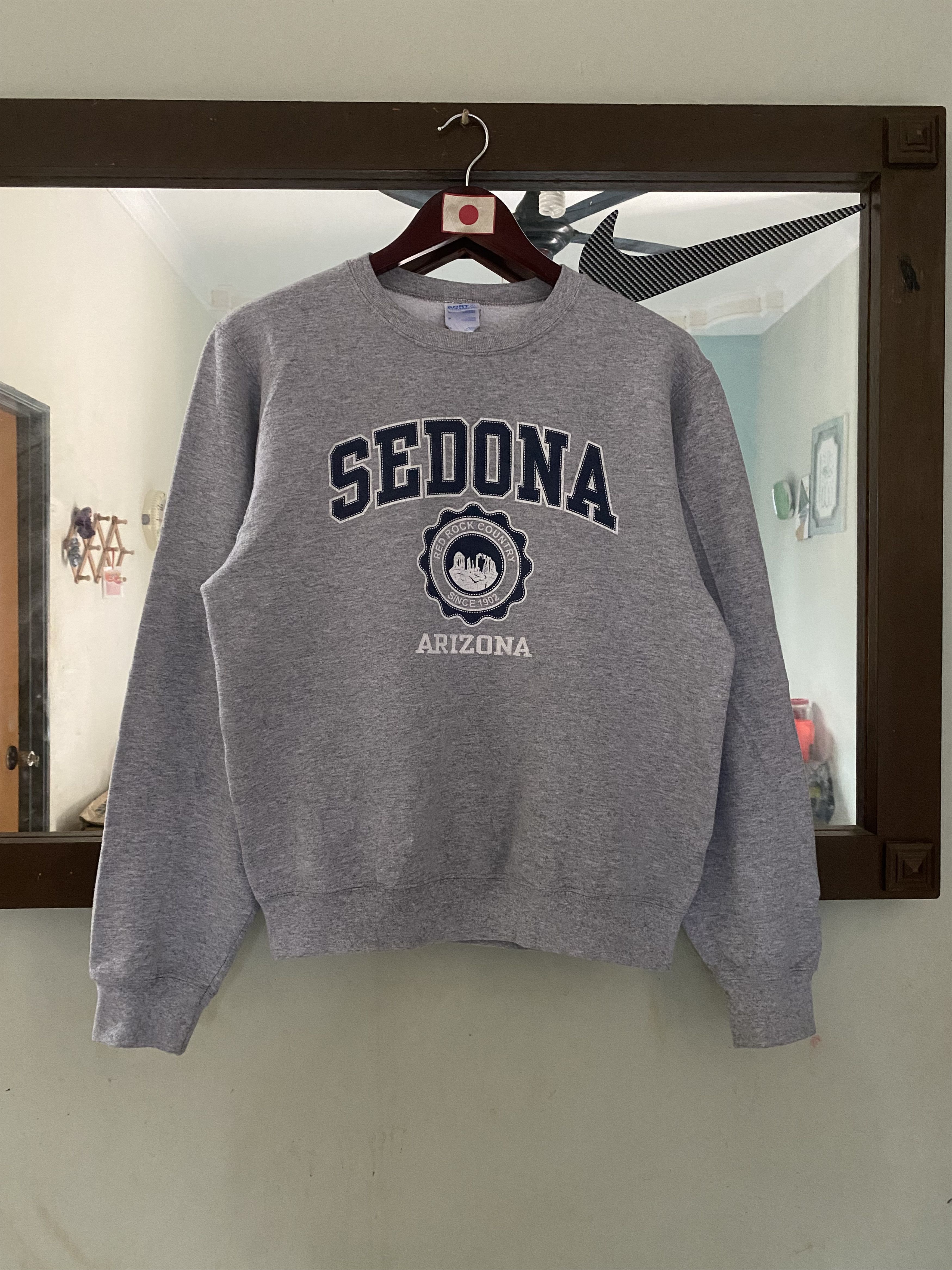 Vintage Vintage SEDONA Red Rock Country Sweatshirt Size US S / EU 44-46 / 1 - 1 Thumbnail