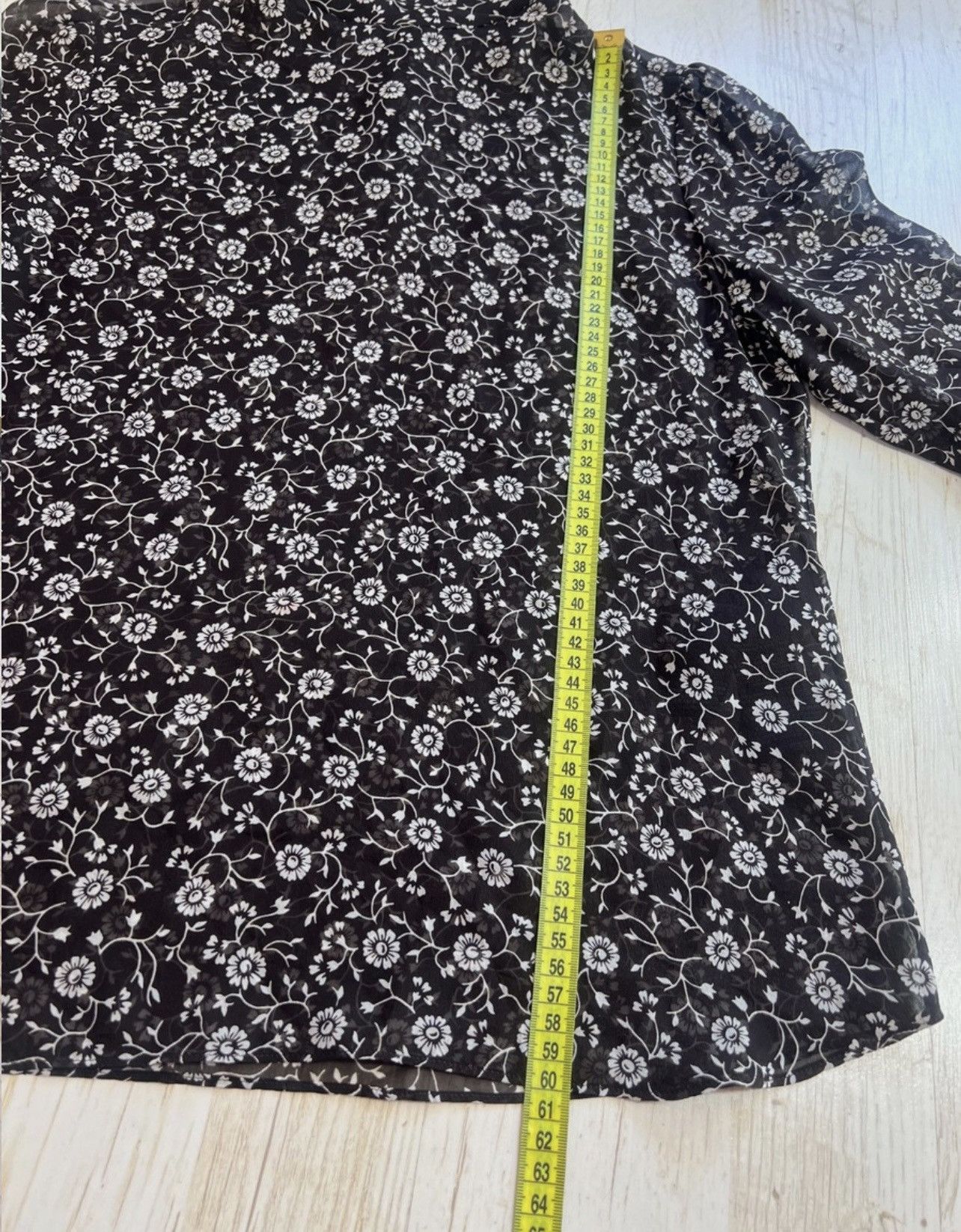Saint Laurent Paris Saint Laurent Floral Silk Georgette Blouse – FR 40 Size M / US 6-8 / IT 42-44 - 18 Thumbnail