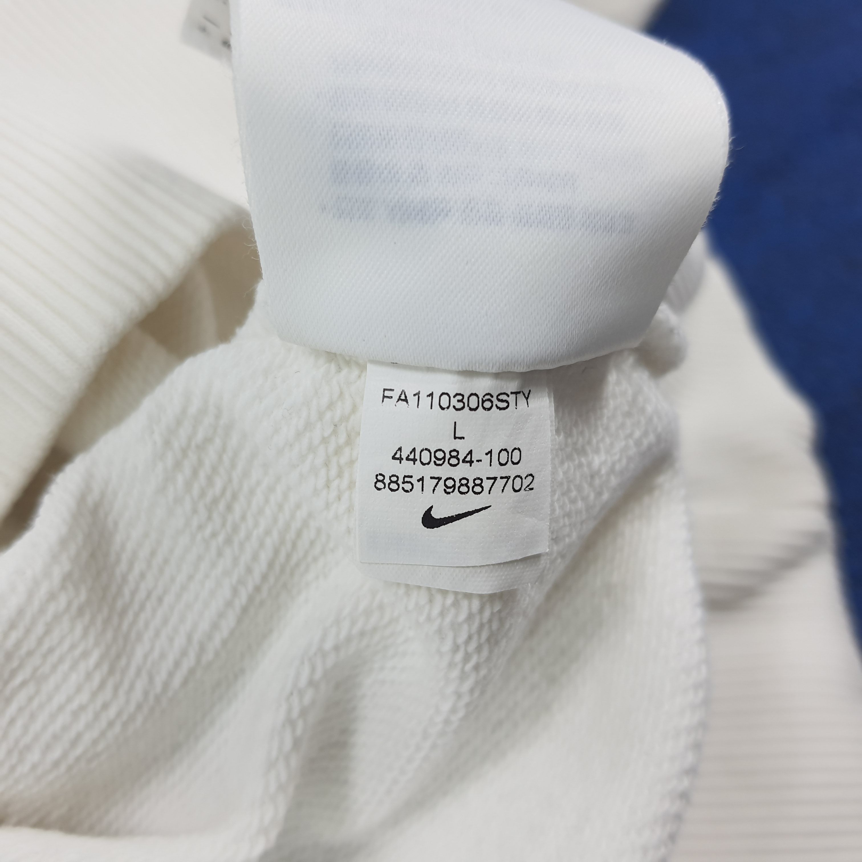 Nike Vintage Nike Swoosh Embroidery Sweatshirt C290N32 Size US M / EU 48-50 / 2 - 8 Thumbnail