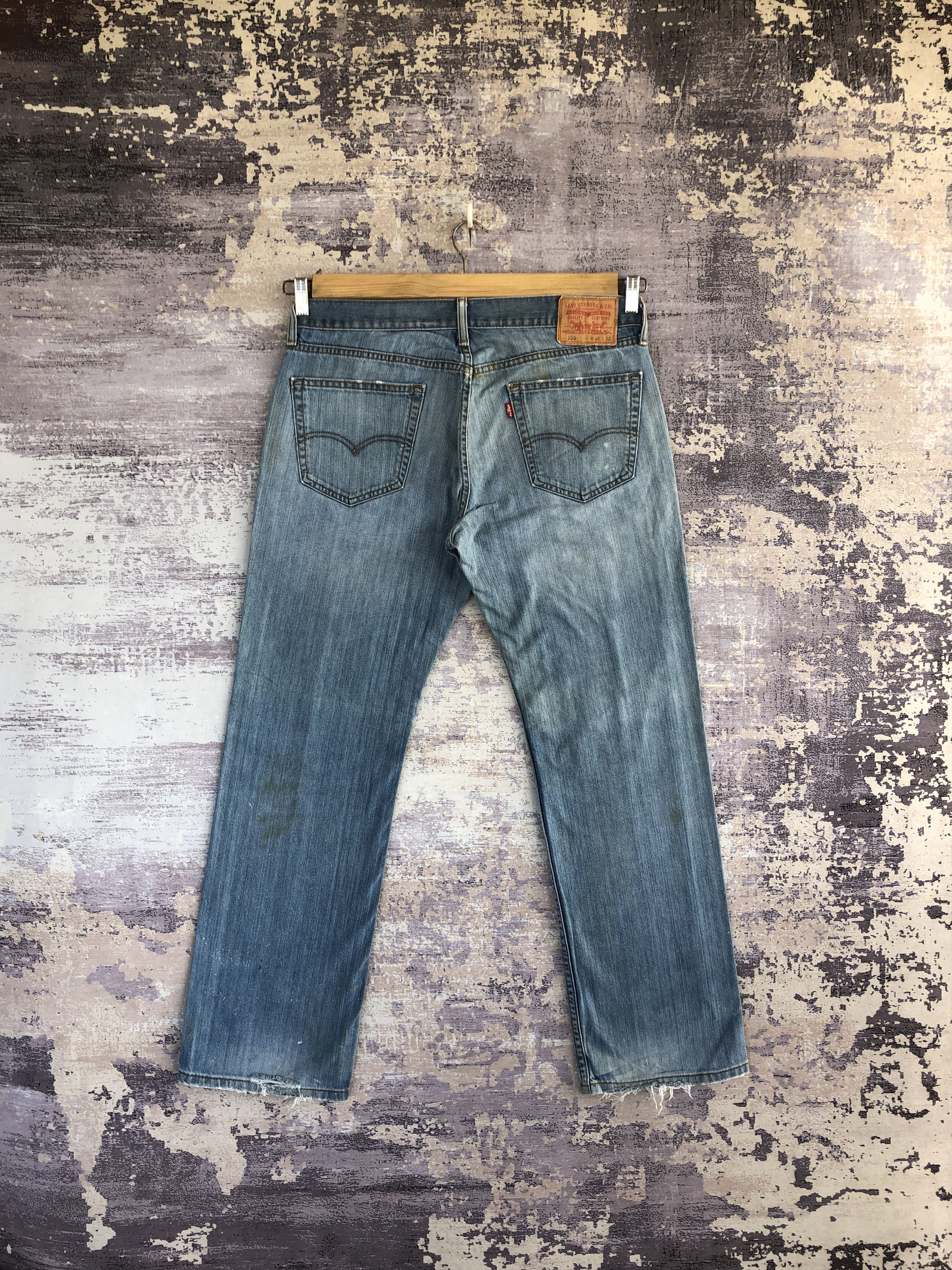 Levi's Vintage Levis Baggy Distressed Jeans Levi's 559 Faded Denim Size US 34 / EU 50 - 2 Thumbnail