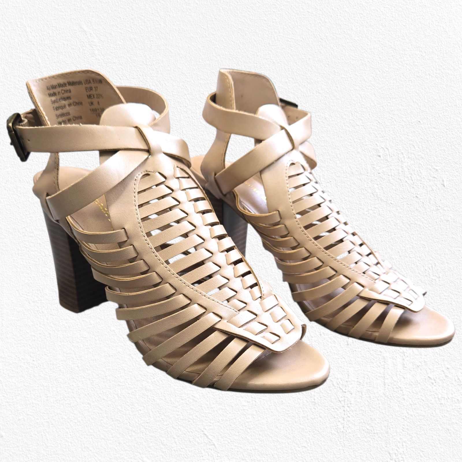 American Eagle Outfitters American Eagle Nude Gladiator Block Heel Sandals Size 5.5W Size US 5.5 / IT 35.5 - 1 Thumbnail