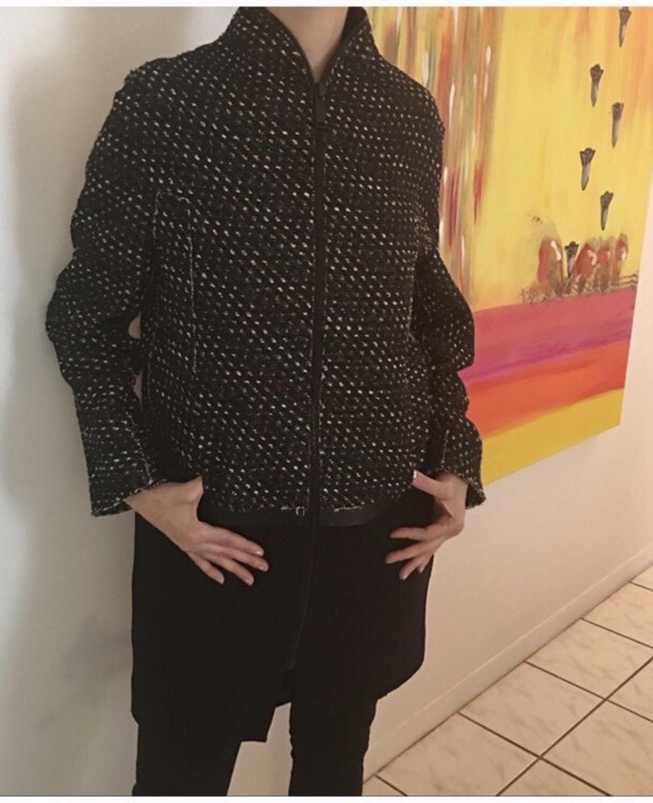 Elie Tahari Elie Tahari Stylish Zipped Wool Blend Coat Sz XS Ret $749 Size XS / US 0-2 / IT 36-38 - 1 Thumbnail