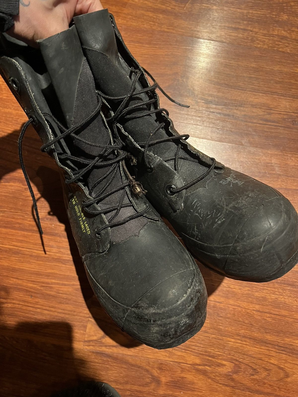 Vintage Vintage Mickey Mouse Boot Size US 8 / EU 41 - 7 Thumbnail