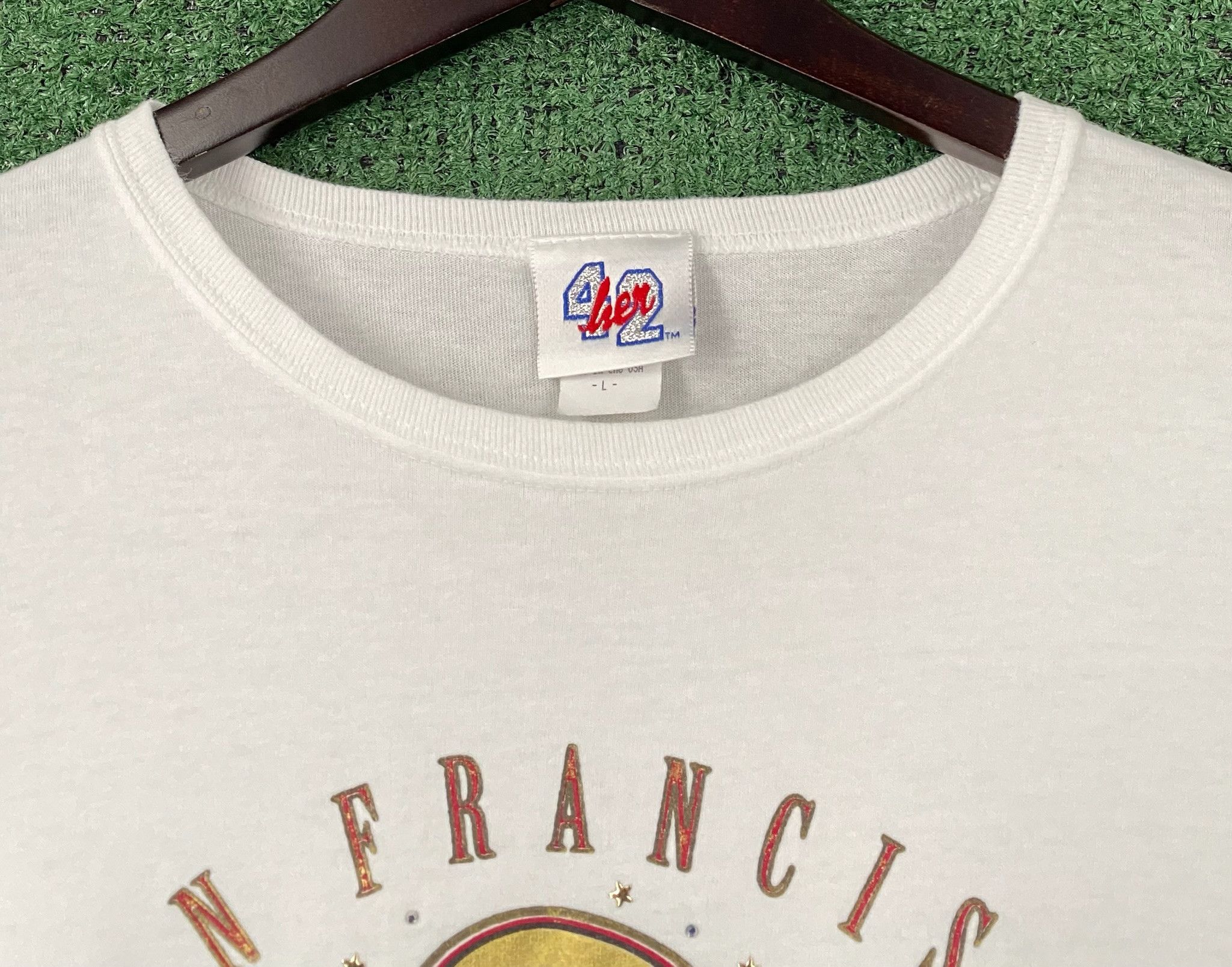 Vintage 90’s San Francisco 49ers Jeweled Single Stitch T-Shirt Large Size L / US 10 / IT 46 - 2 Thumbnail