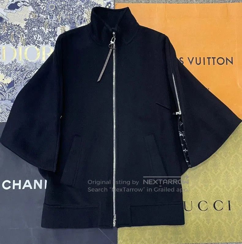 Louis Vuitton Louis Vuitton Reversible Wool Zip Coat. Size US XS / EU 42 / 0 - 1 Thumbnail