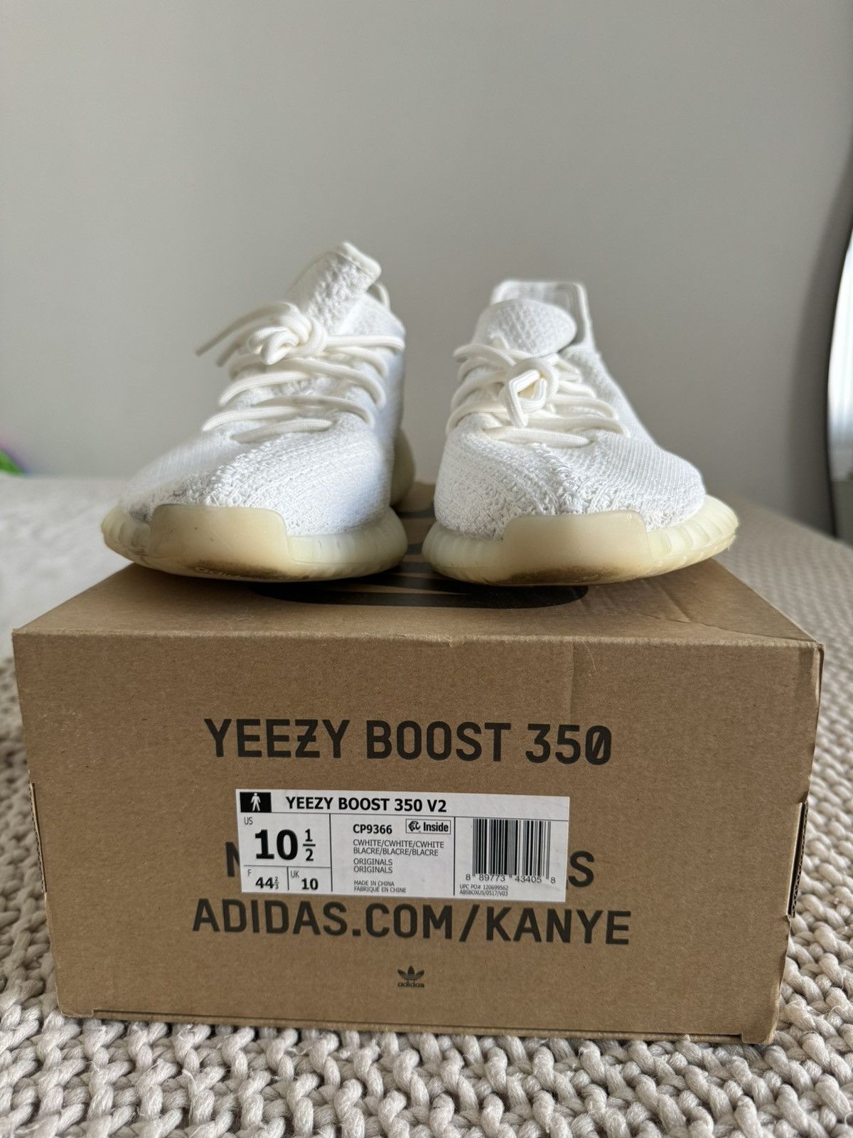 Yeezy Yeezy boost 350 v2 Size US 10.5 / EU 43-44 - 3 Thumbnail