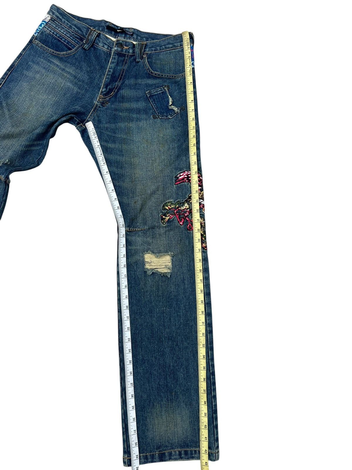 Vintage Dirty Mud Japan Brand Rips Eagle Embroidery Distress Jeans Size US 31 - 4 Thumbnail