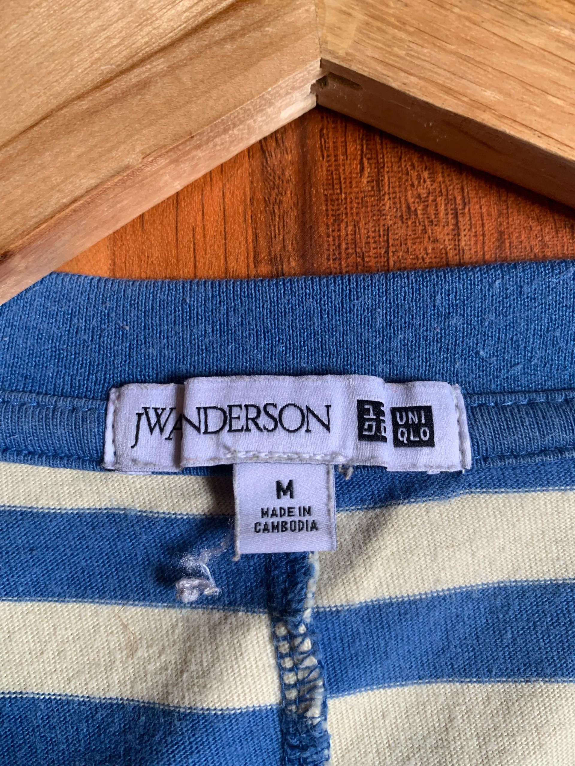 Vintage E3-13 J.W. Anderson x Uniqlo Split Striped T-shirt Size US M / EU 48-50 / 2 - 5 Thumbnail