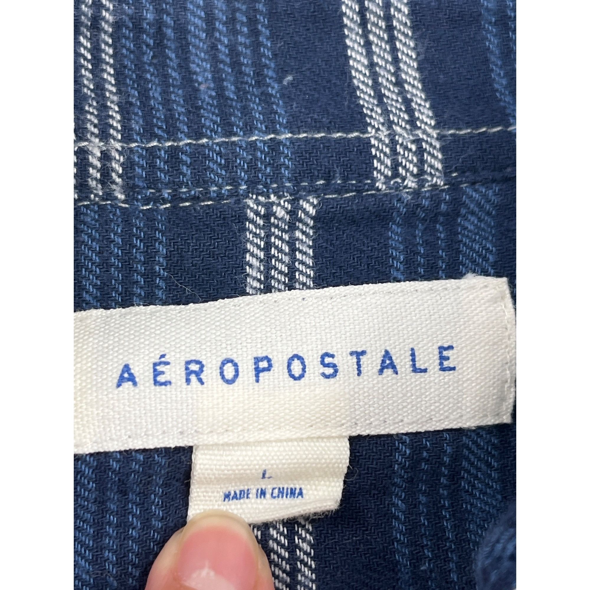Aeropostale Aeropostale SKU 7607 Mens Blue And gray Striped Button Down Size US L / EU 52-54 / 3 - 9 Thumbnail