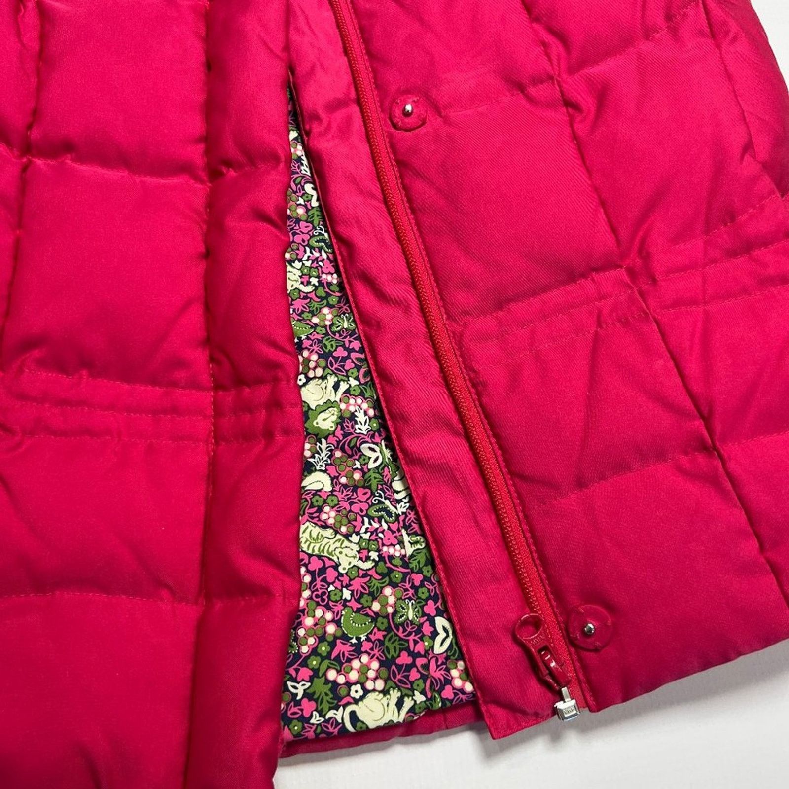 Lilly Pulitzer Lilly Pulitzer Quilted Down Puffer Vest Hot Pink XS Size XS / US 0-2 / IT 36-38 - 9 Thumbnail